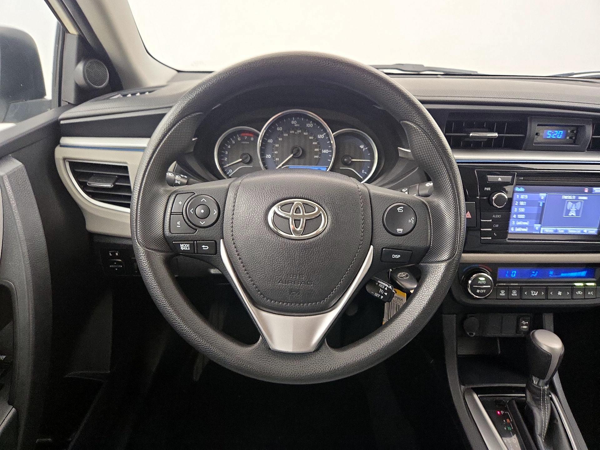 Thumbnail: 2016 Toyota Corolla - 10