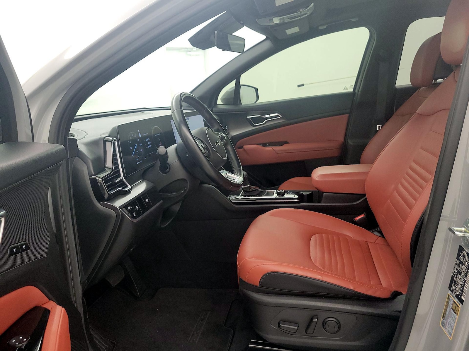 2023 Kia Sportage SX - Photo 12