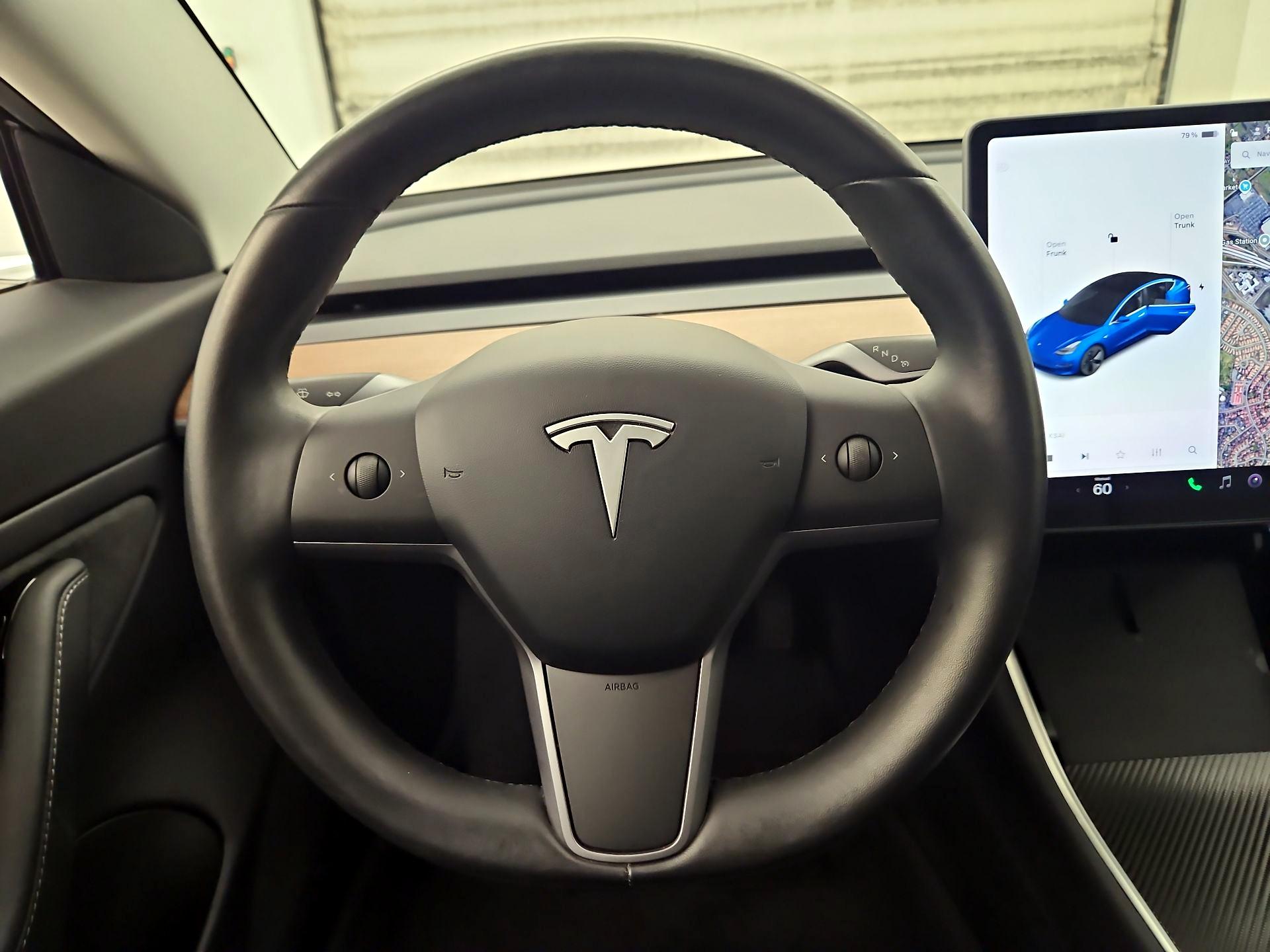 Thumbnail: 2019 Tesla Model 3 - 10