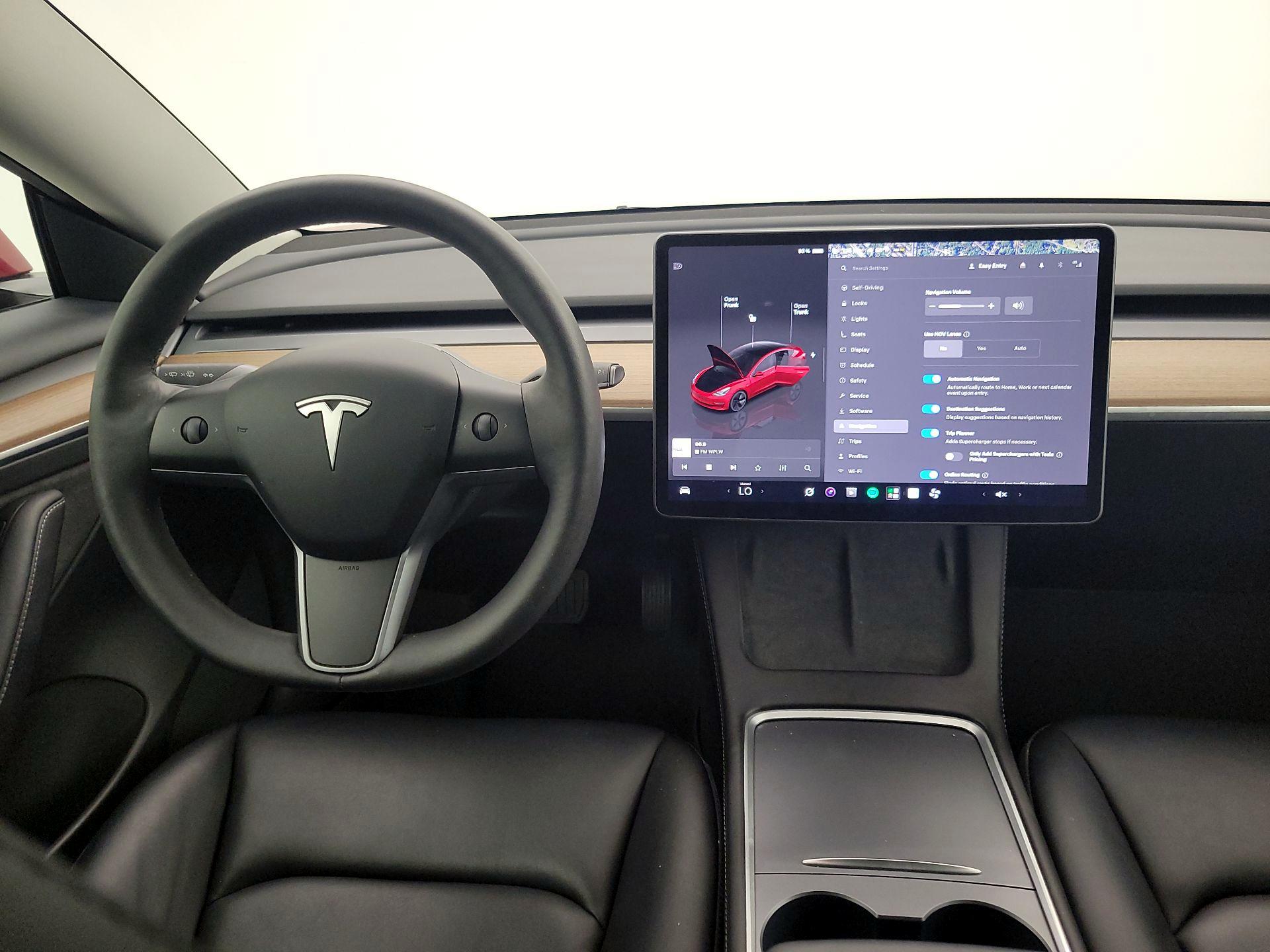 Thumbnail: 2023 Tesla Model 3 - 10