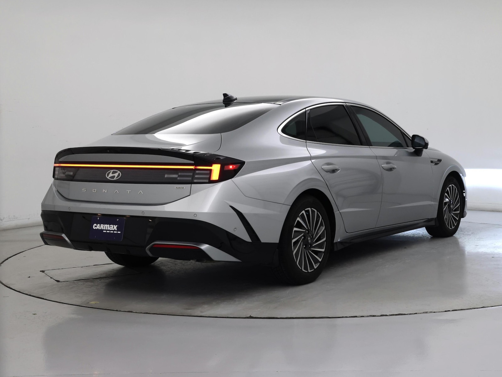 2024 Hyundai Sonata Hybrid Limited - Photo 9