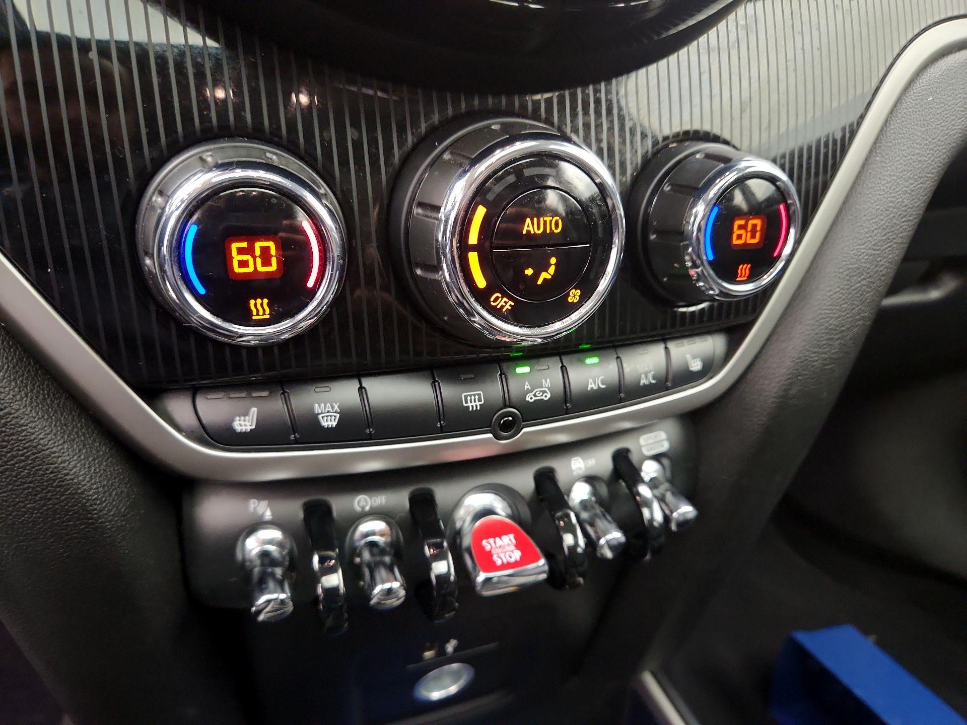 Thumbnail: 2022 MINI Cooper Countryman - 17