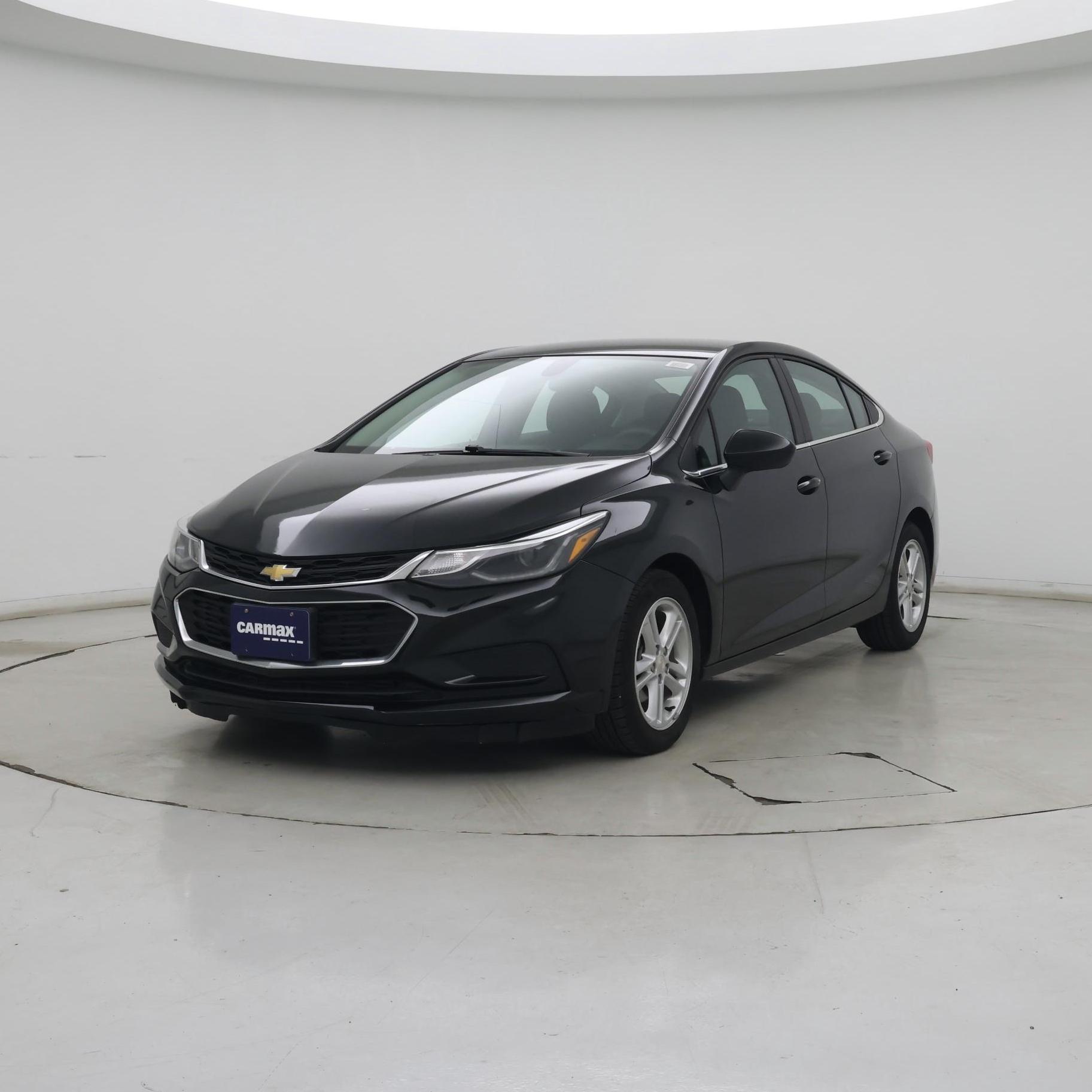 Thumbnail: 2018 Chevrolet Cruze - 4