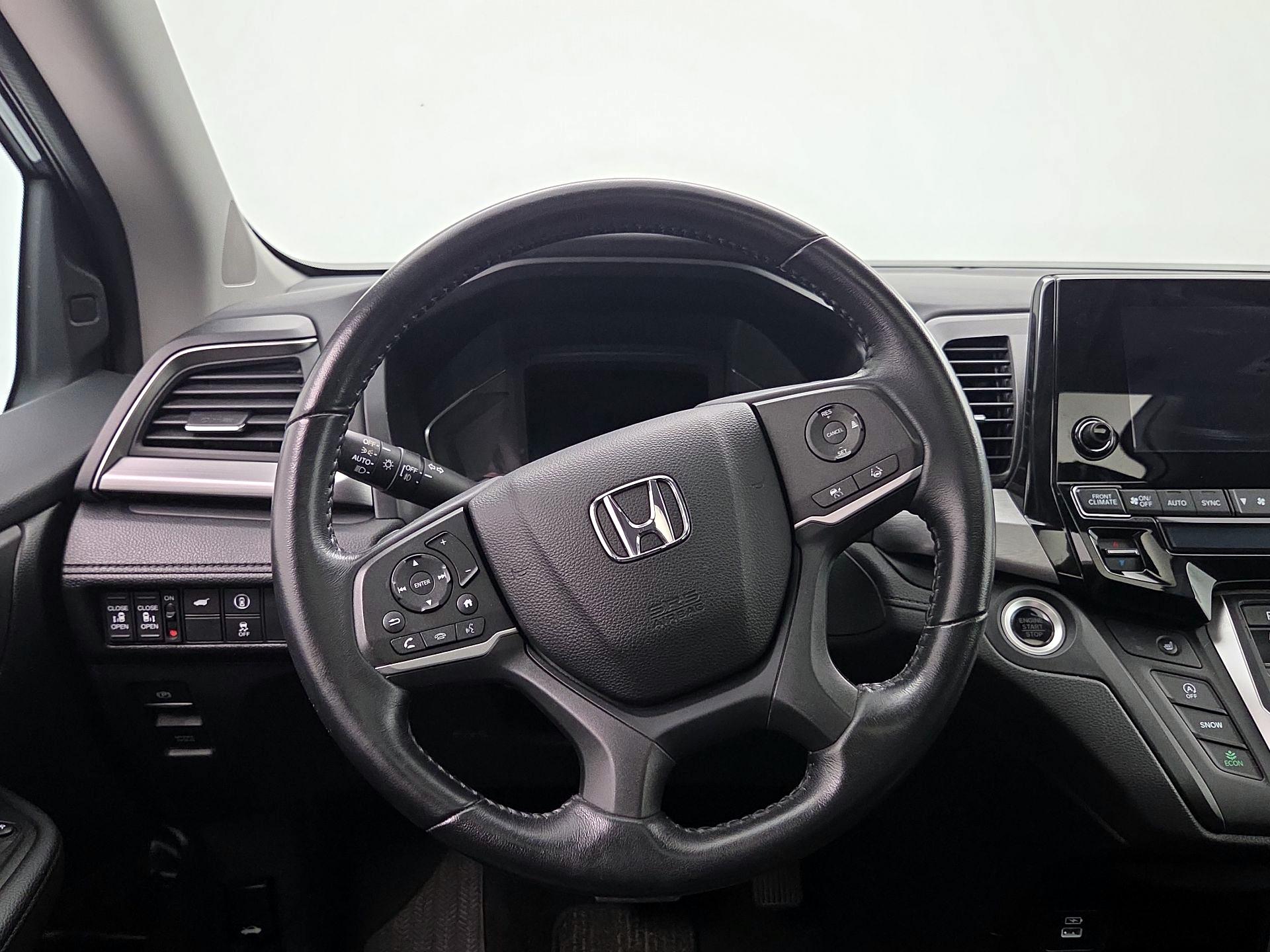 Thumbnail: 2021 Honda Odyssey - 10