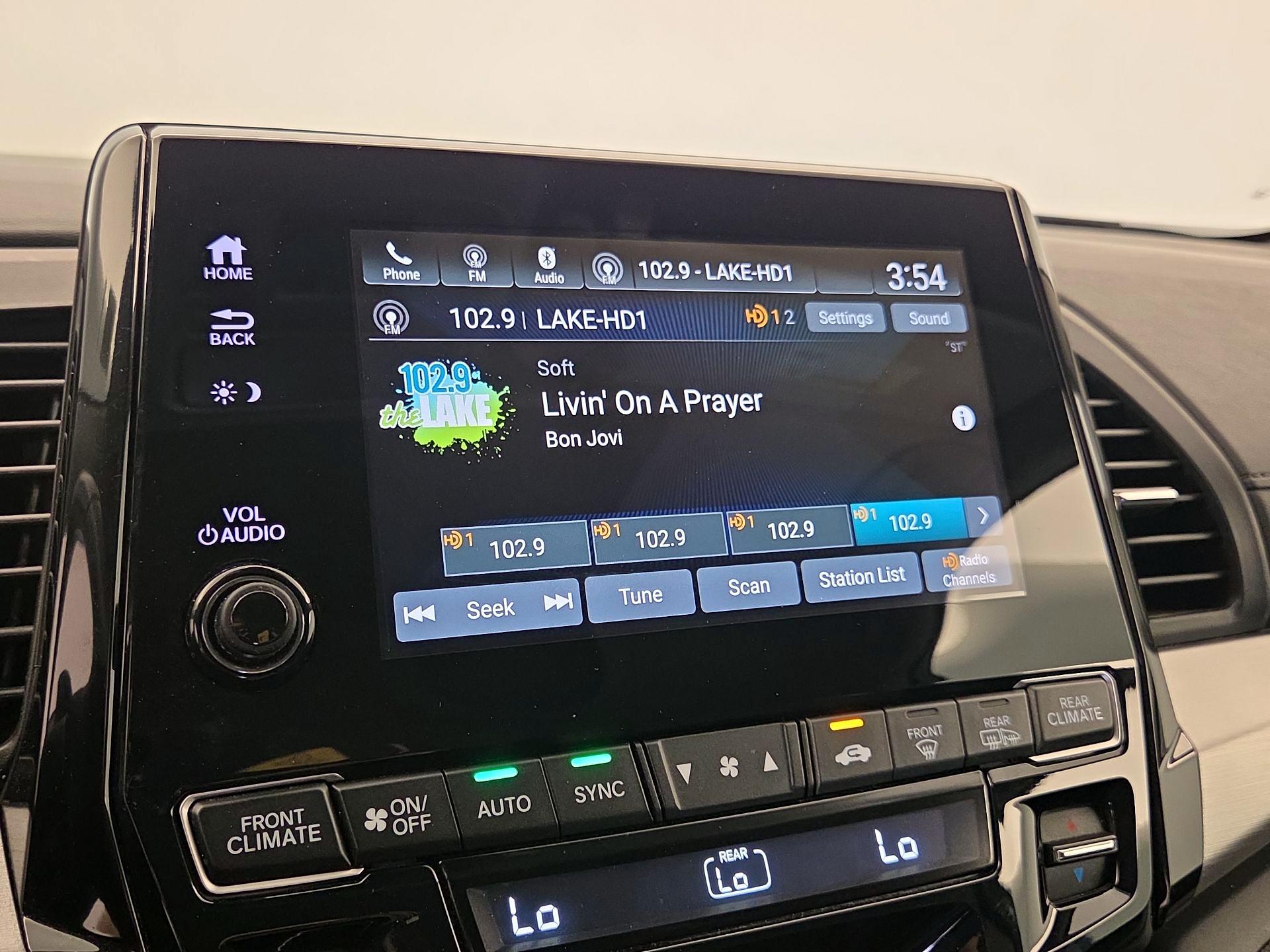 Thumbnail: 2021 Honda Odyssey - 15