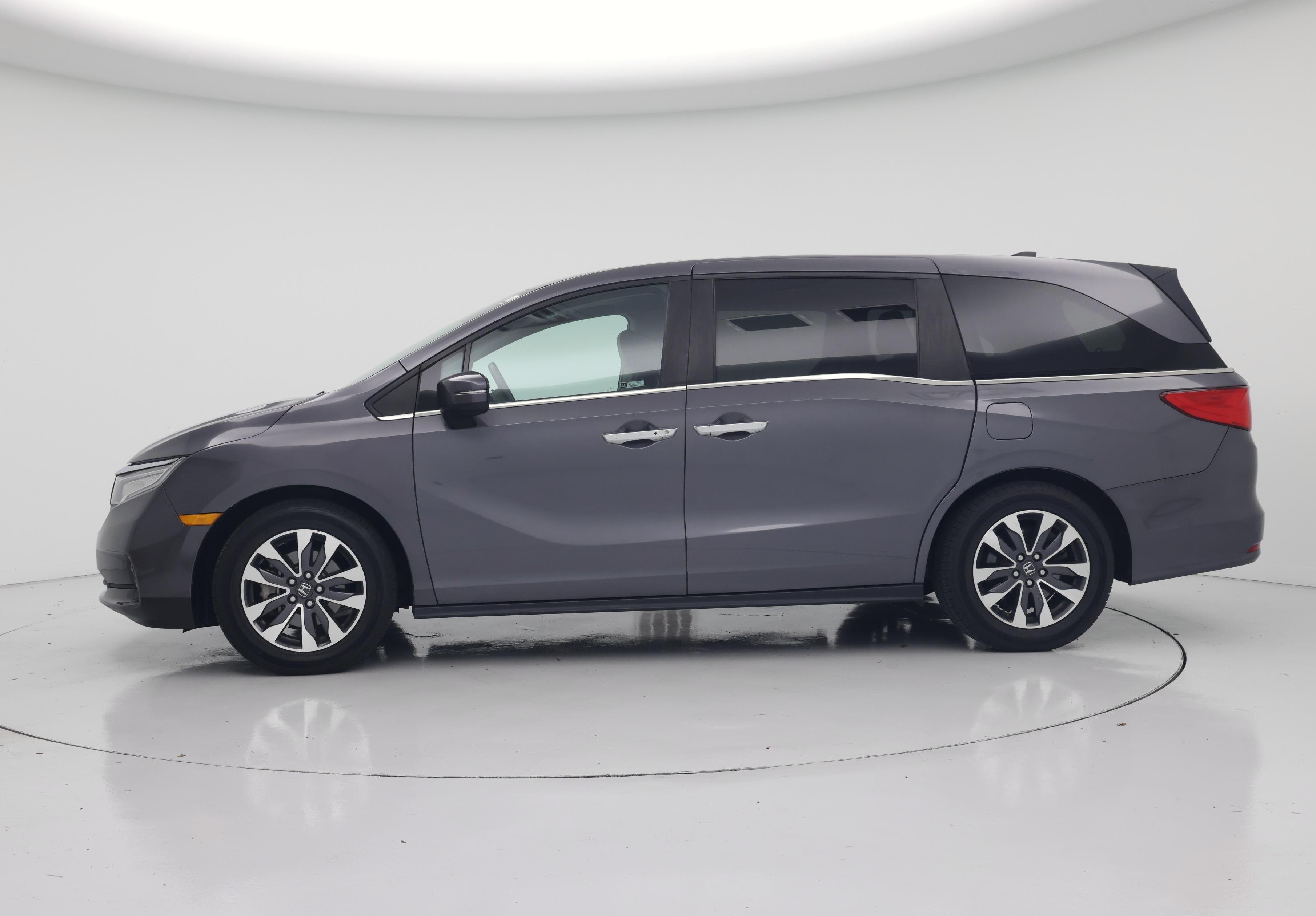 Thumbnail: 2021 Honda Odyssey - 3