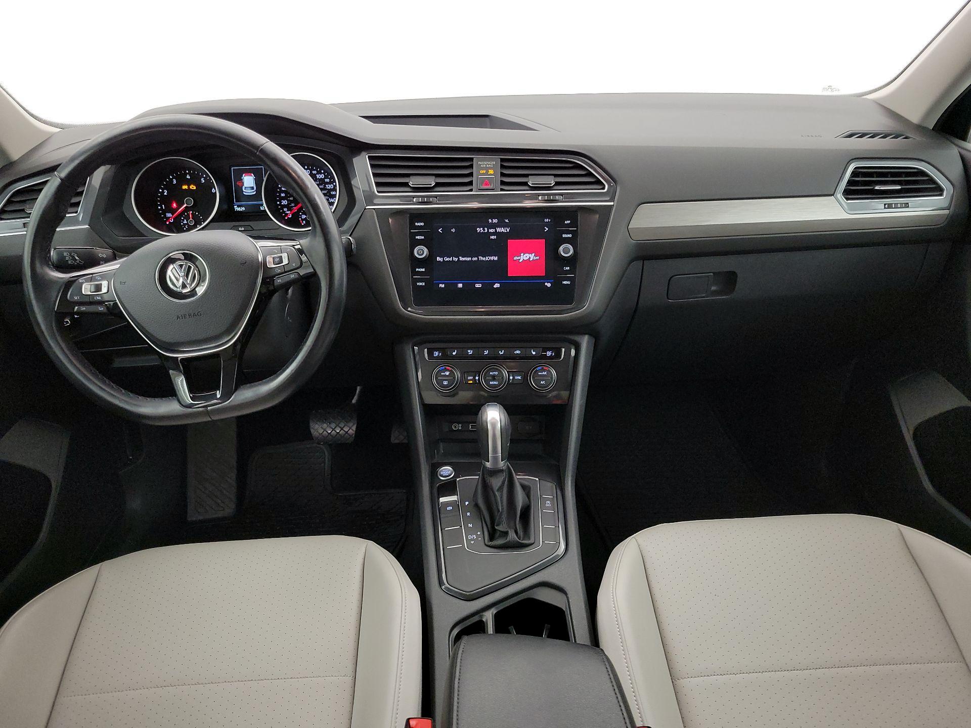 Thumbnail: 2018 Volkswagen Tiguan - 9