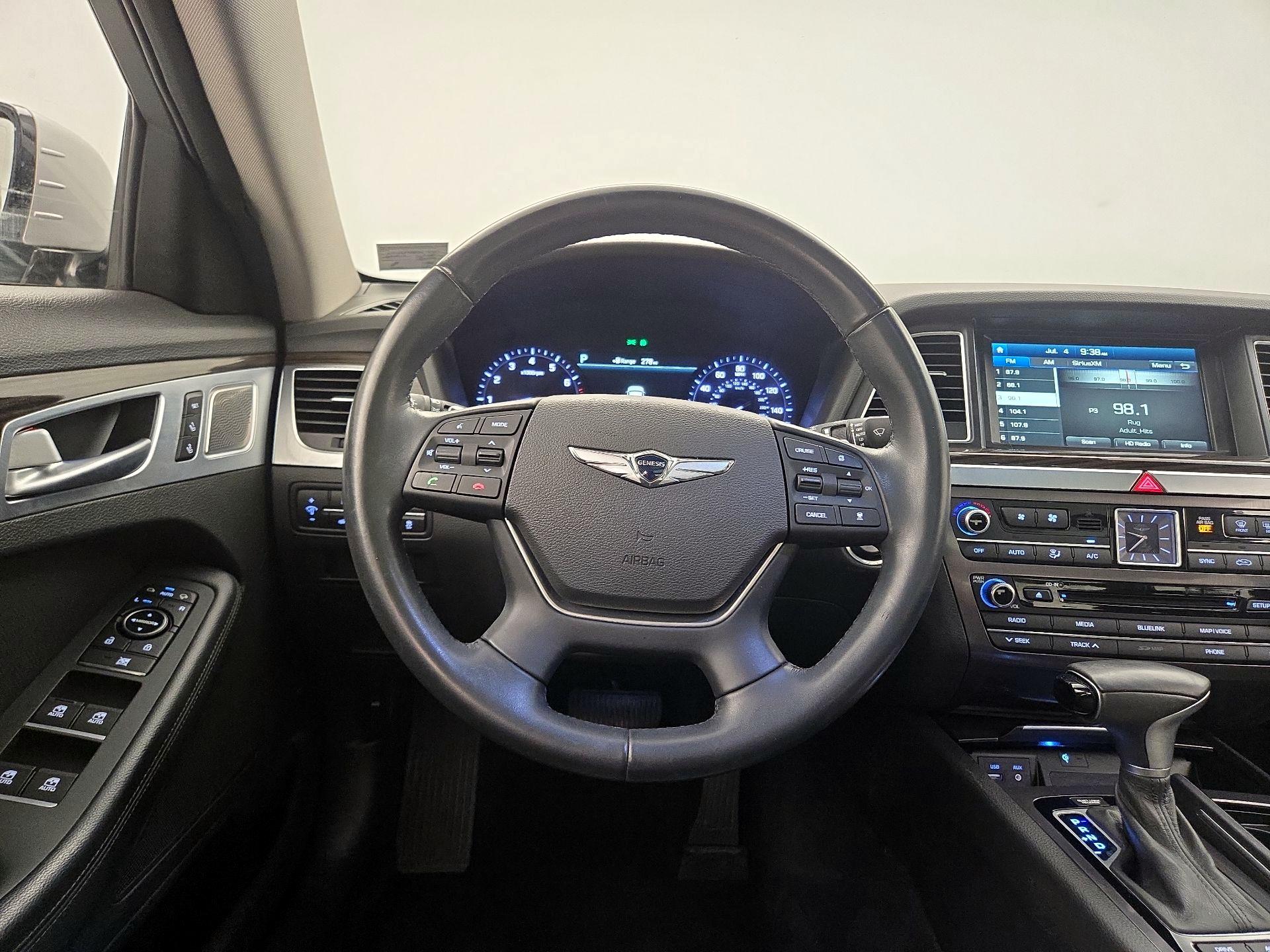 Thumbnail: 2018 Genesis G80 - 10