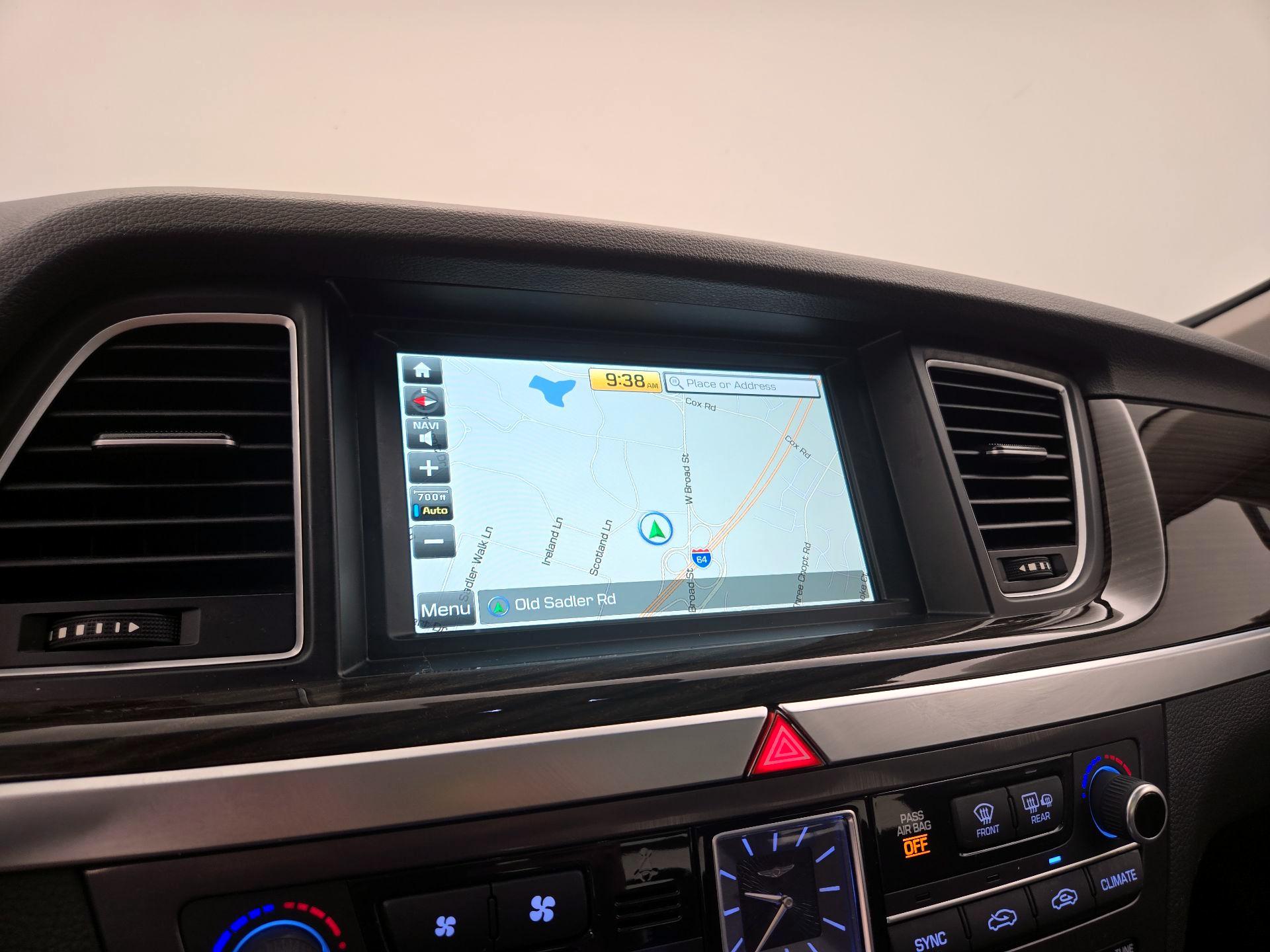 Thumbnail: 2018 Genesis G80 - 14