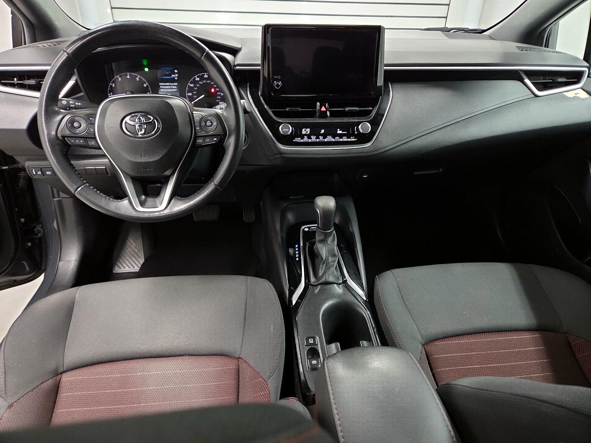 Thumbnail: 2023 Toyota Corolla - 9