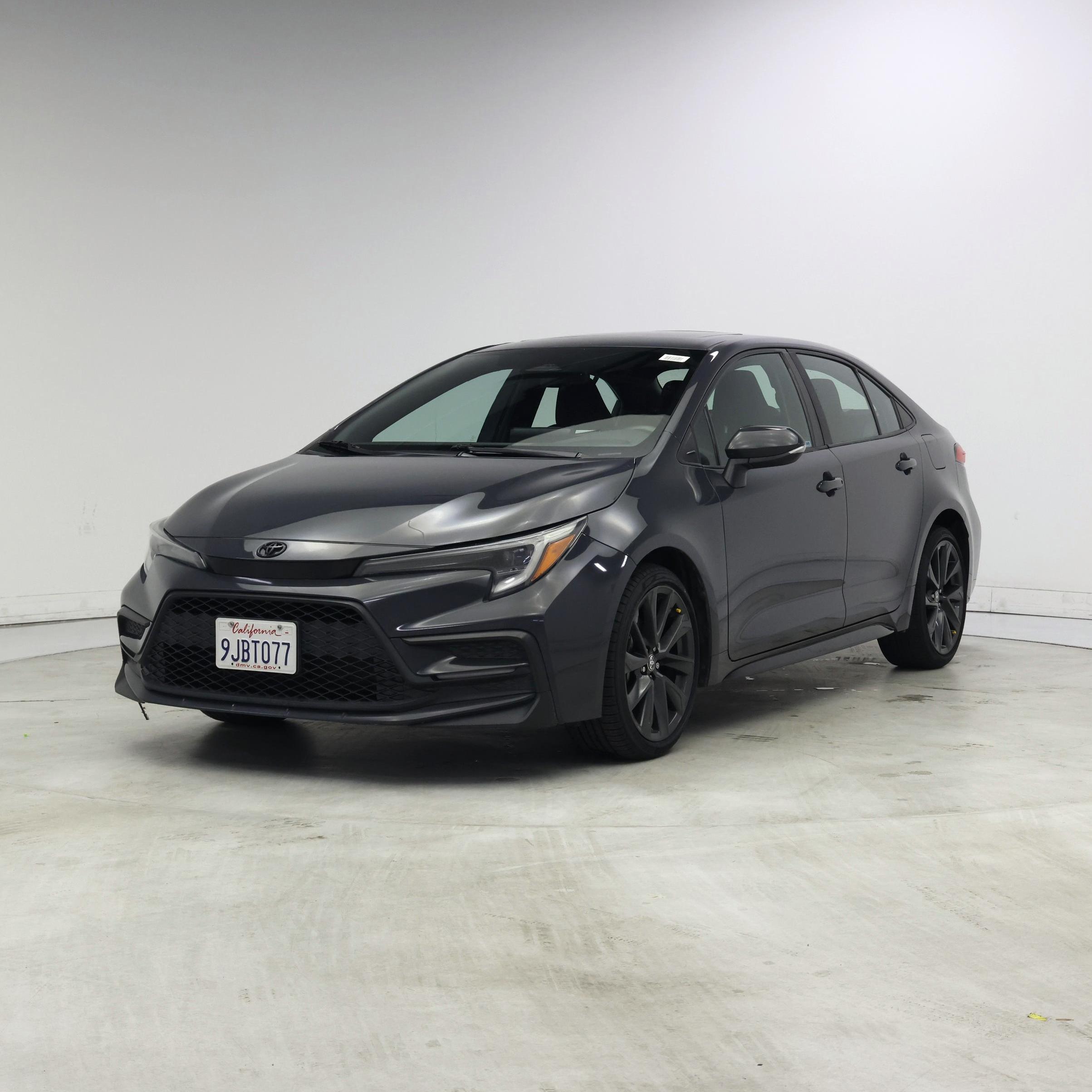 Thumbnail: 2023 Toyota Corolla - 4