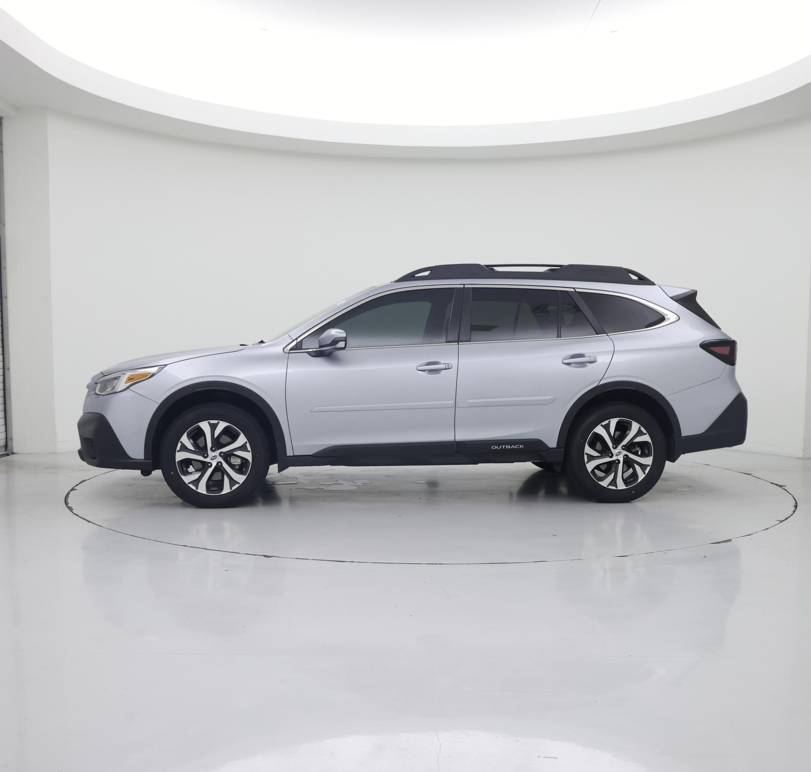 Thumbnail: 2020 Subaru Outback - 3