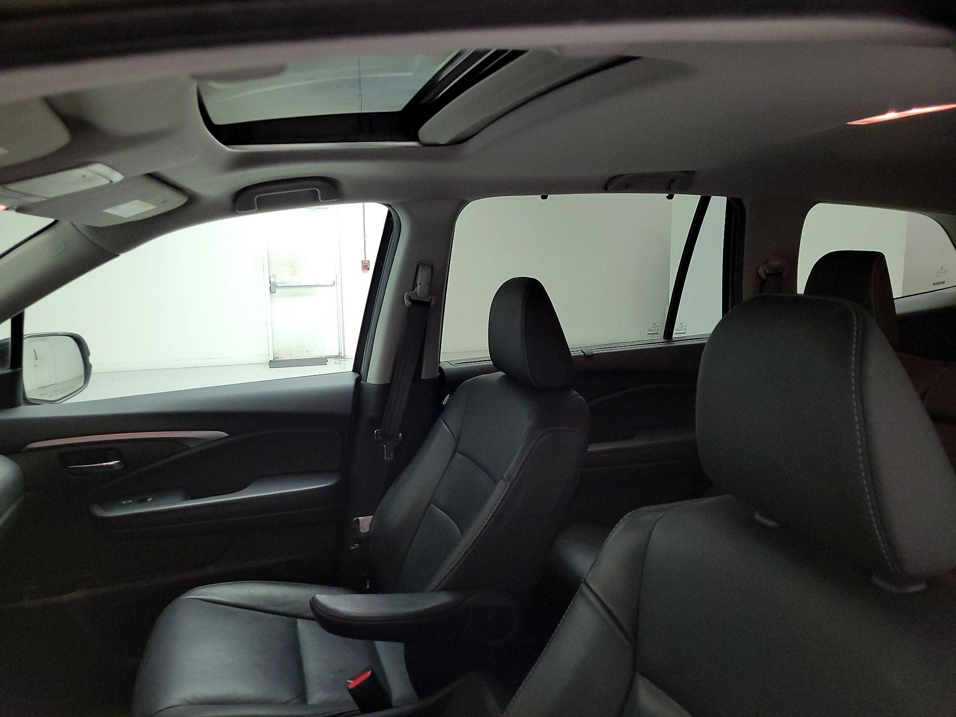 Thumbnail: 2022 Honda Pilot - 20