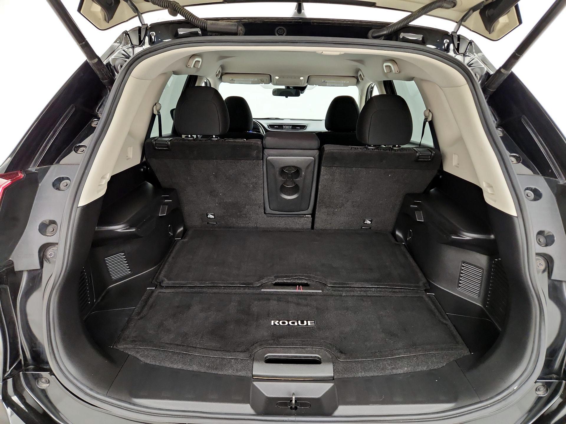 Thumbnail: 2019 Nissan Rogue - 20