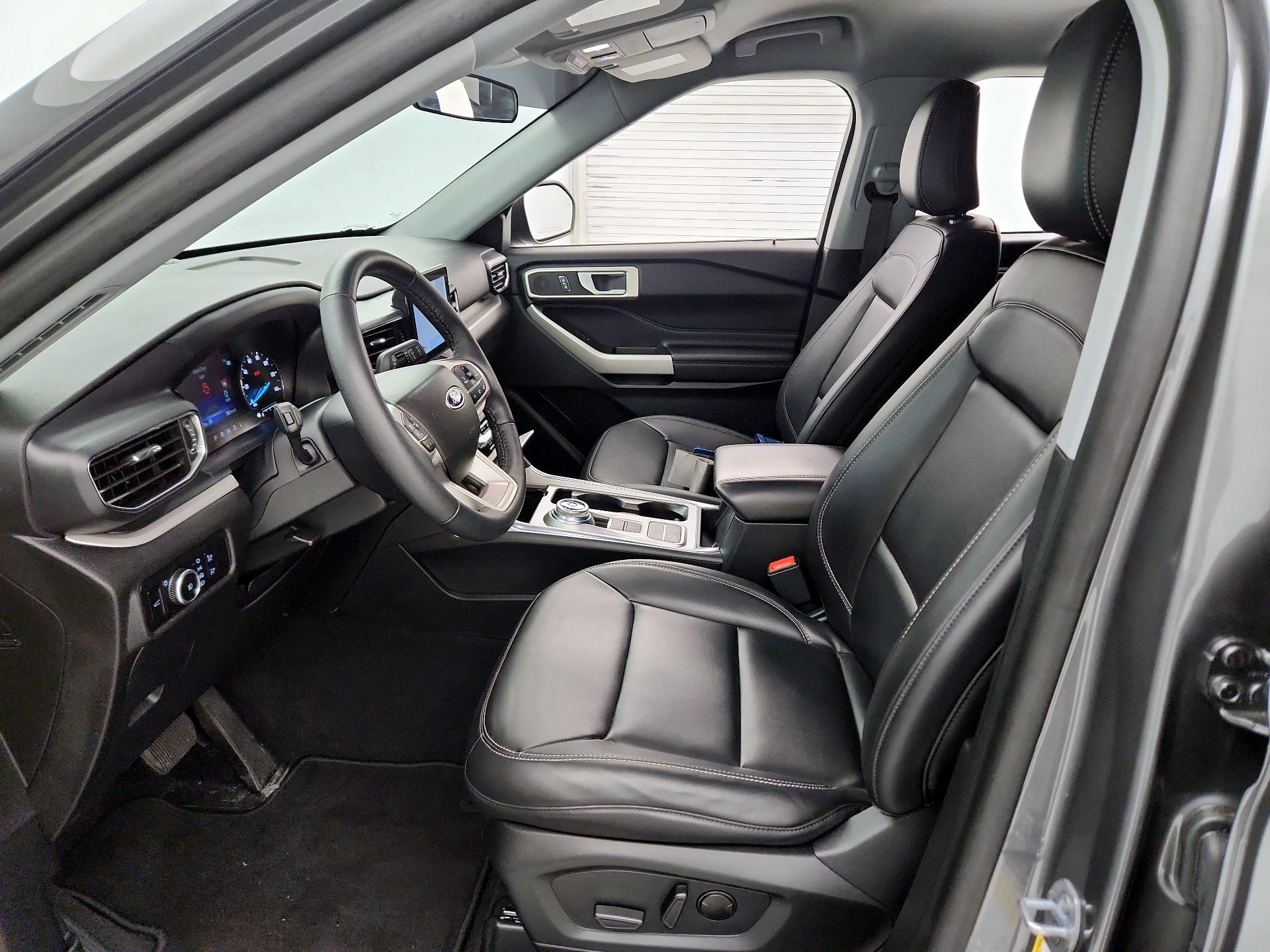 Thumbnail: 2023 Ford Explorer - 11