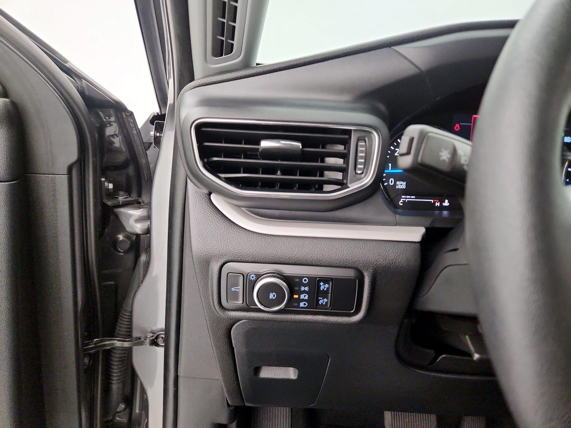 Thumbnail: 2023 Ford Explorer - 13