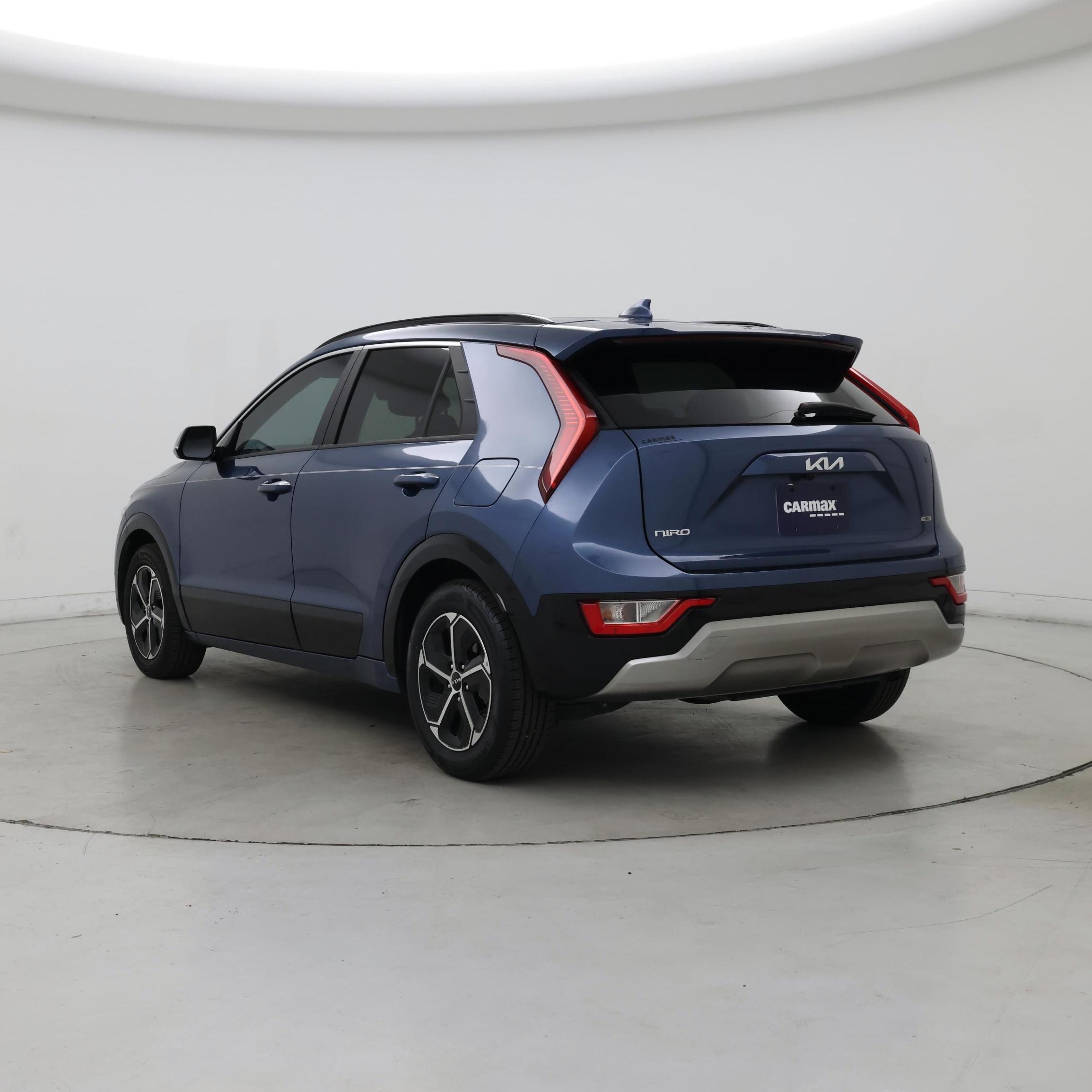 Thumbnail: 2023 Kia Niro - 2