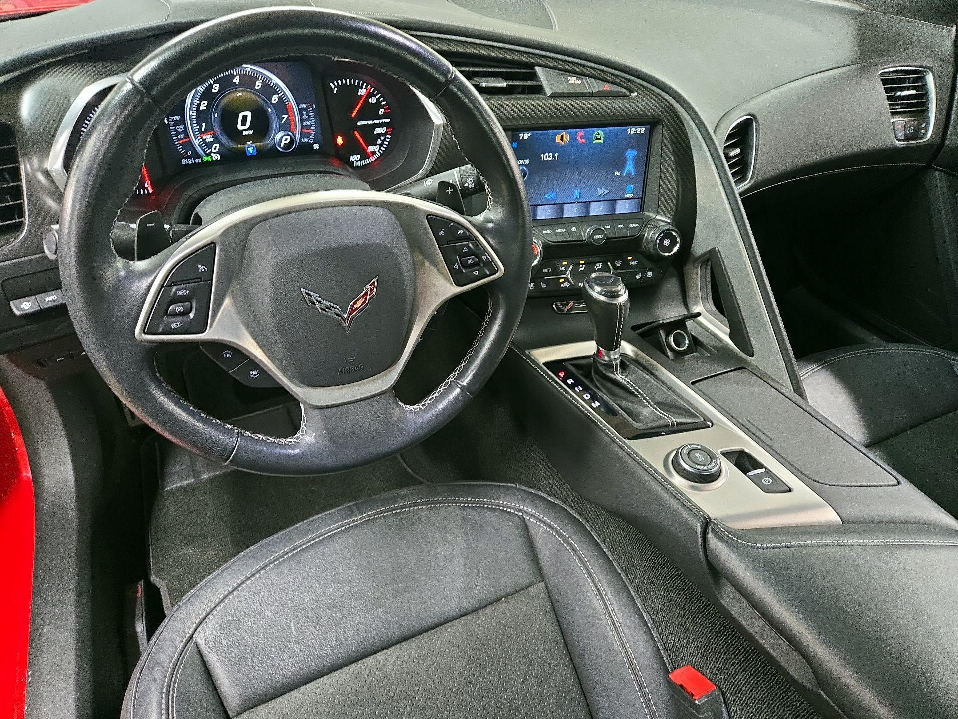 Thumbnail: 2015 Chevrolet Corvette - 9
