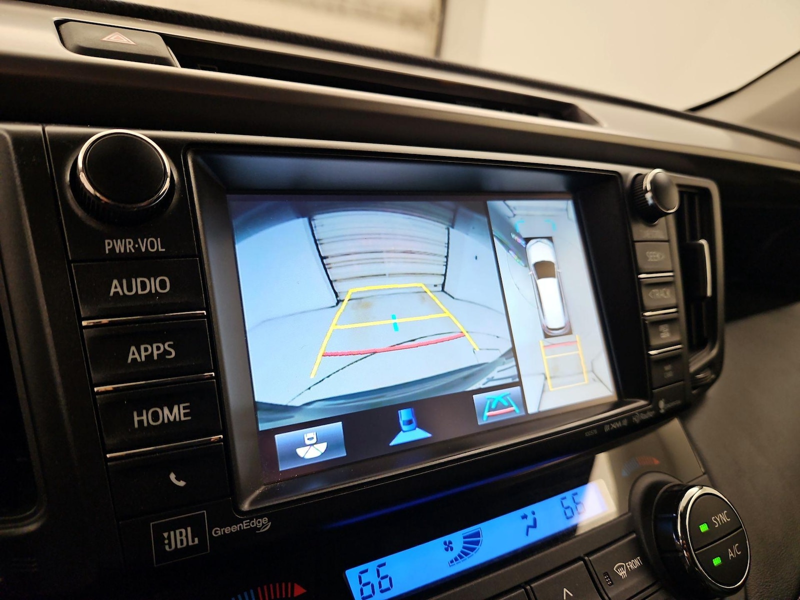 2017 Toyota RAV4 Limited - Photo 16