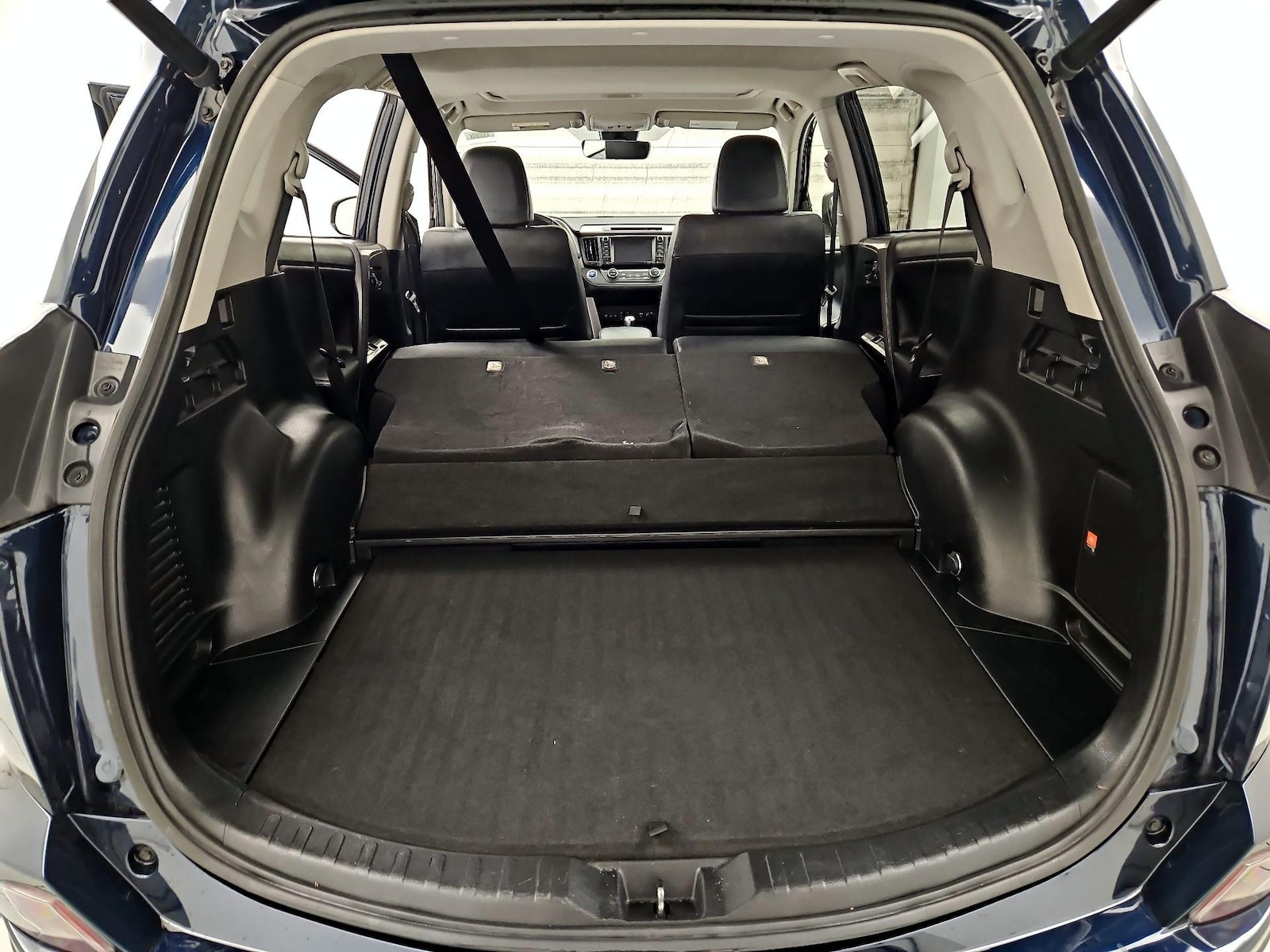 2017 Toyota RAV4 Limited - Photo 24