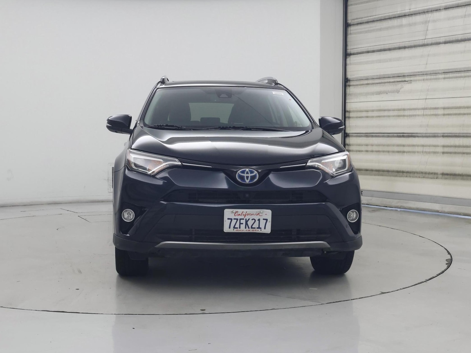 2017 Toyota RAV4 Limited - Photo 6