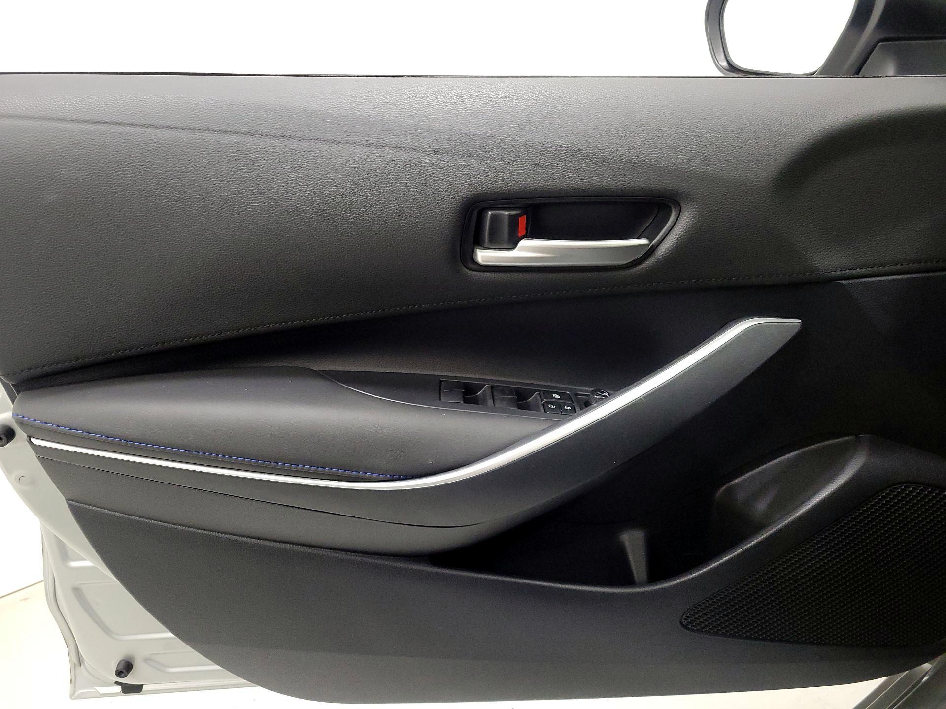 Thumbnail: 2020 Toyota Corolla - 12