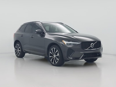 2024 Volvo XC60 B5 Plus Dark Theme