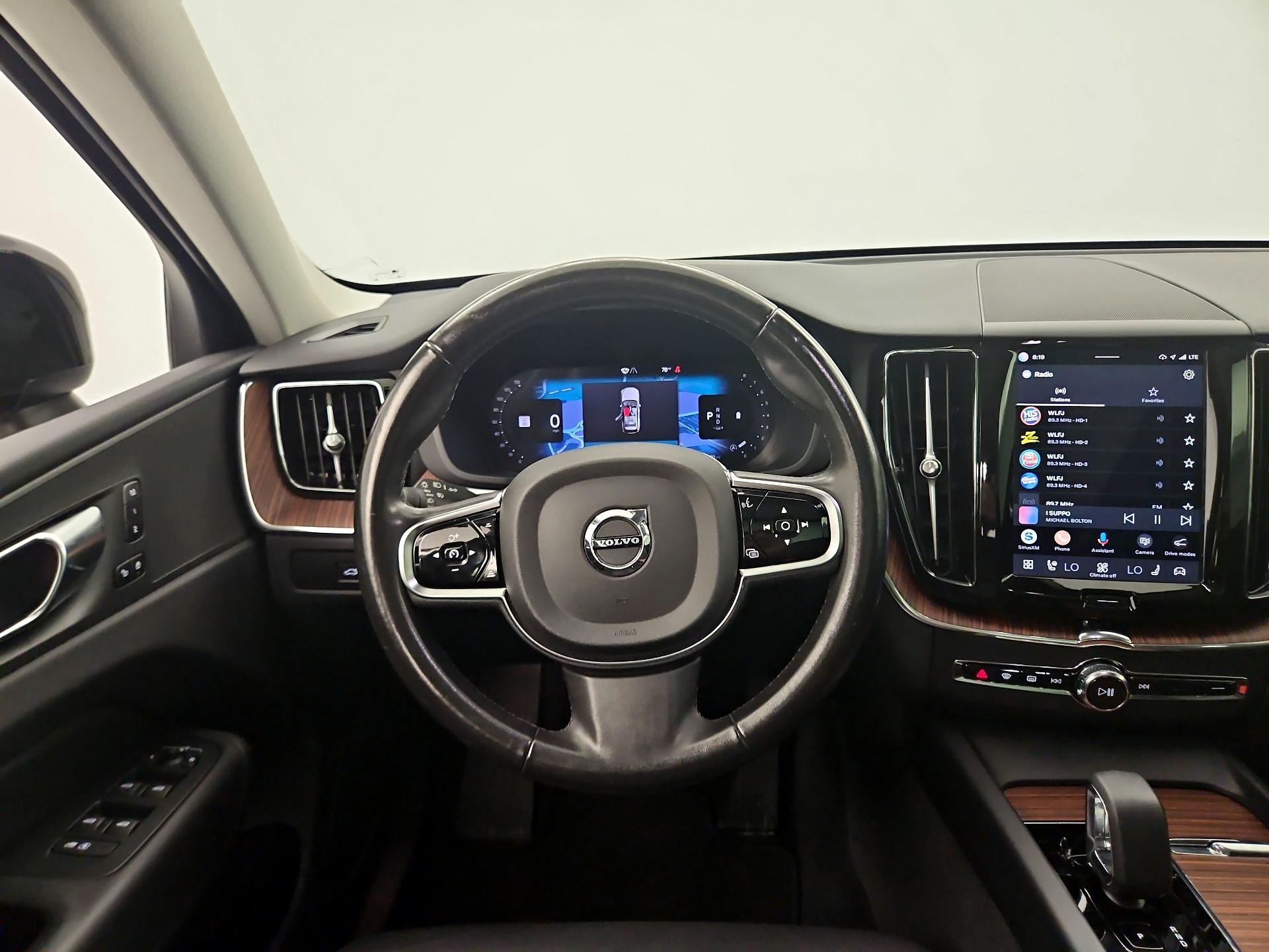 Thumbnail: 2024 Volvo XC60 - 10