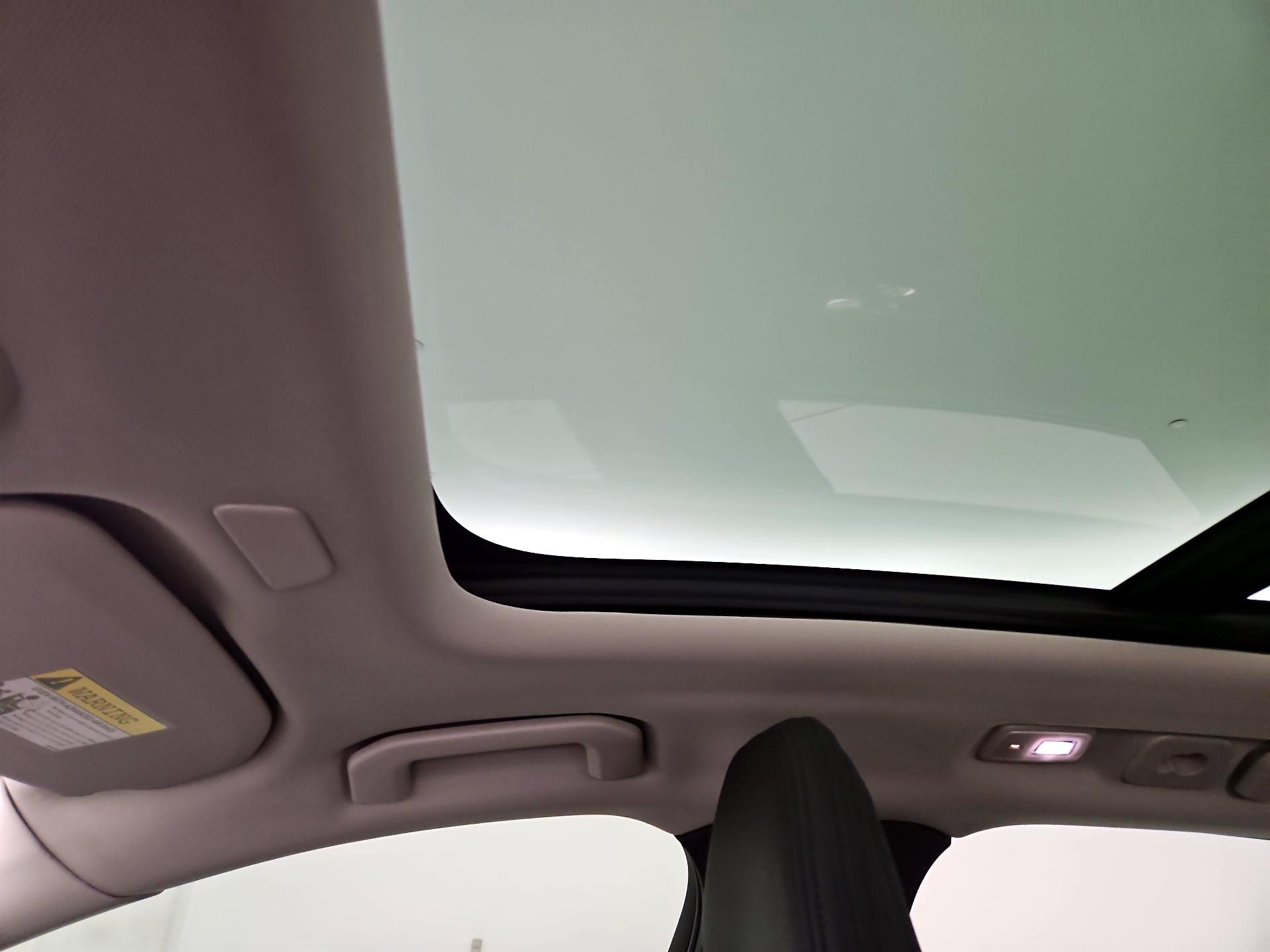 Thumbnail: 2024 Volvo XC60 - 18