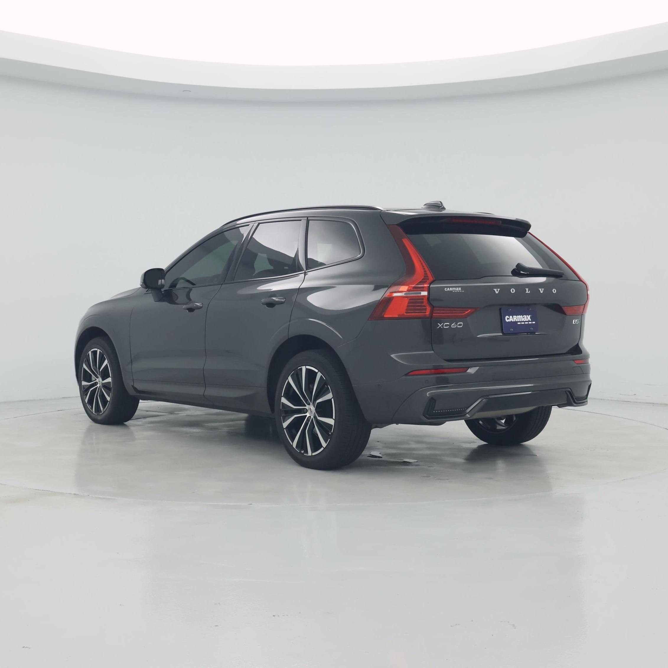 Thumbnail: 2024 Volvo XC60 - 2