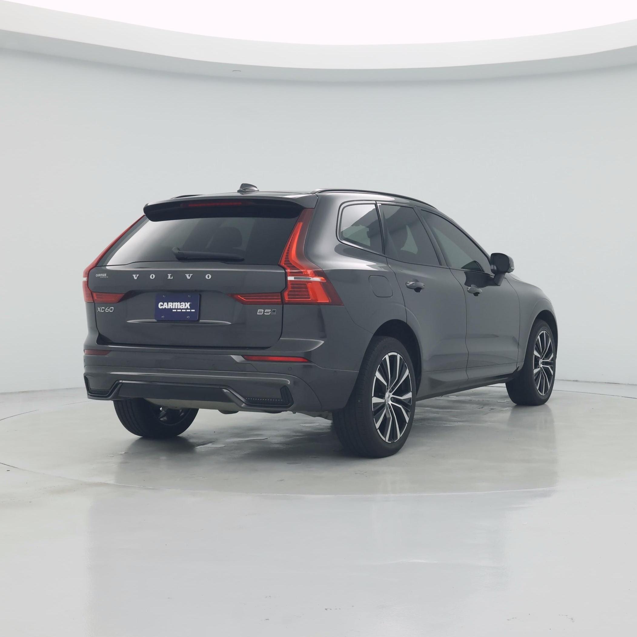 Thumbnail: 2024 Volvo XC60 - 8