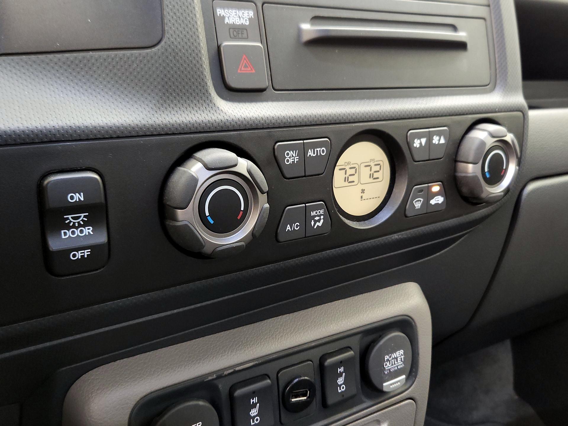 Thumbnail: 2014 Honda Ridgeline - 15