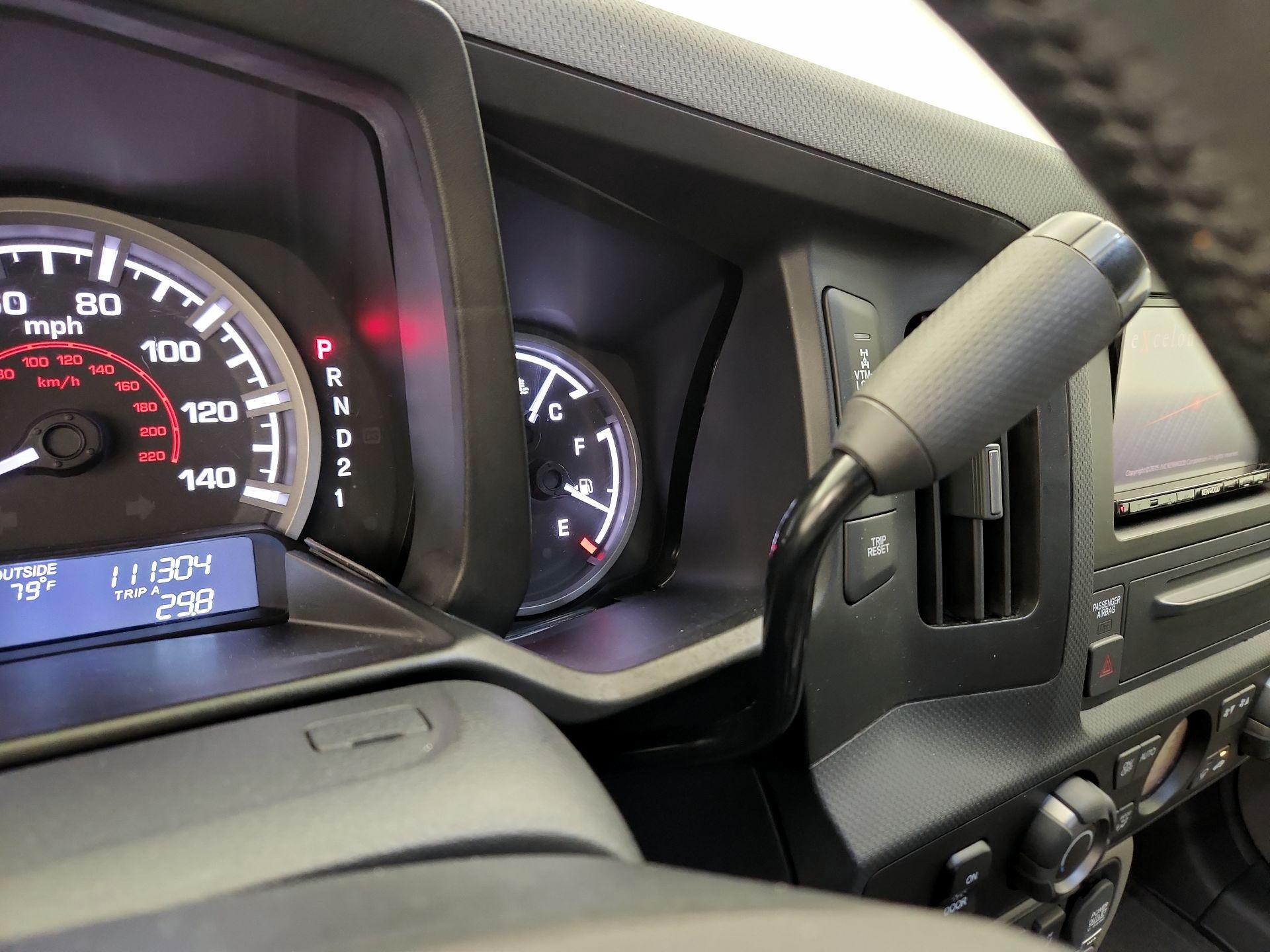 Thumbnail: 2014 Honda Ridgeline - 16