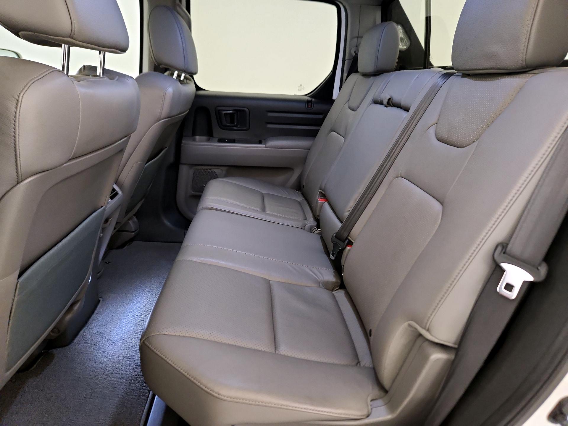 Thumbnail: 2014 Honda Ridgeline - 19