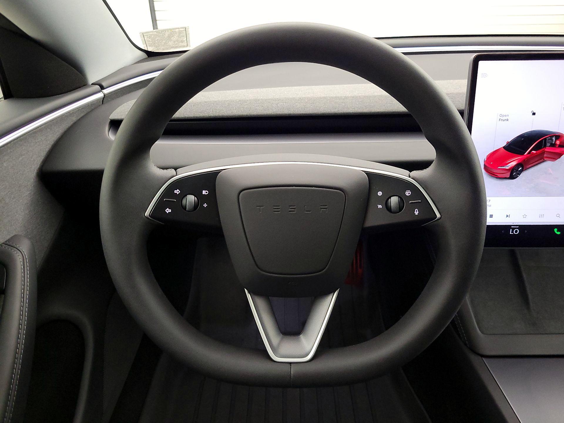 Thumbnail: 2025 Tesla Model 3 - 10