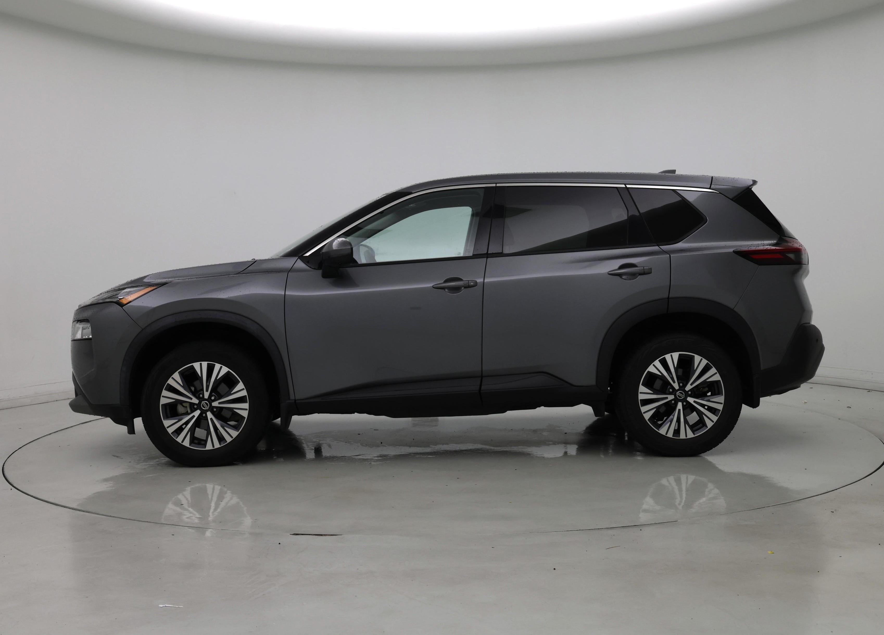 Thumbnail: 2021 Nissan Rogue - 3