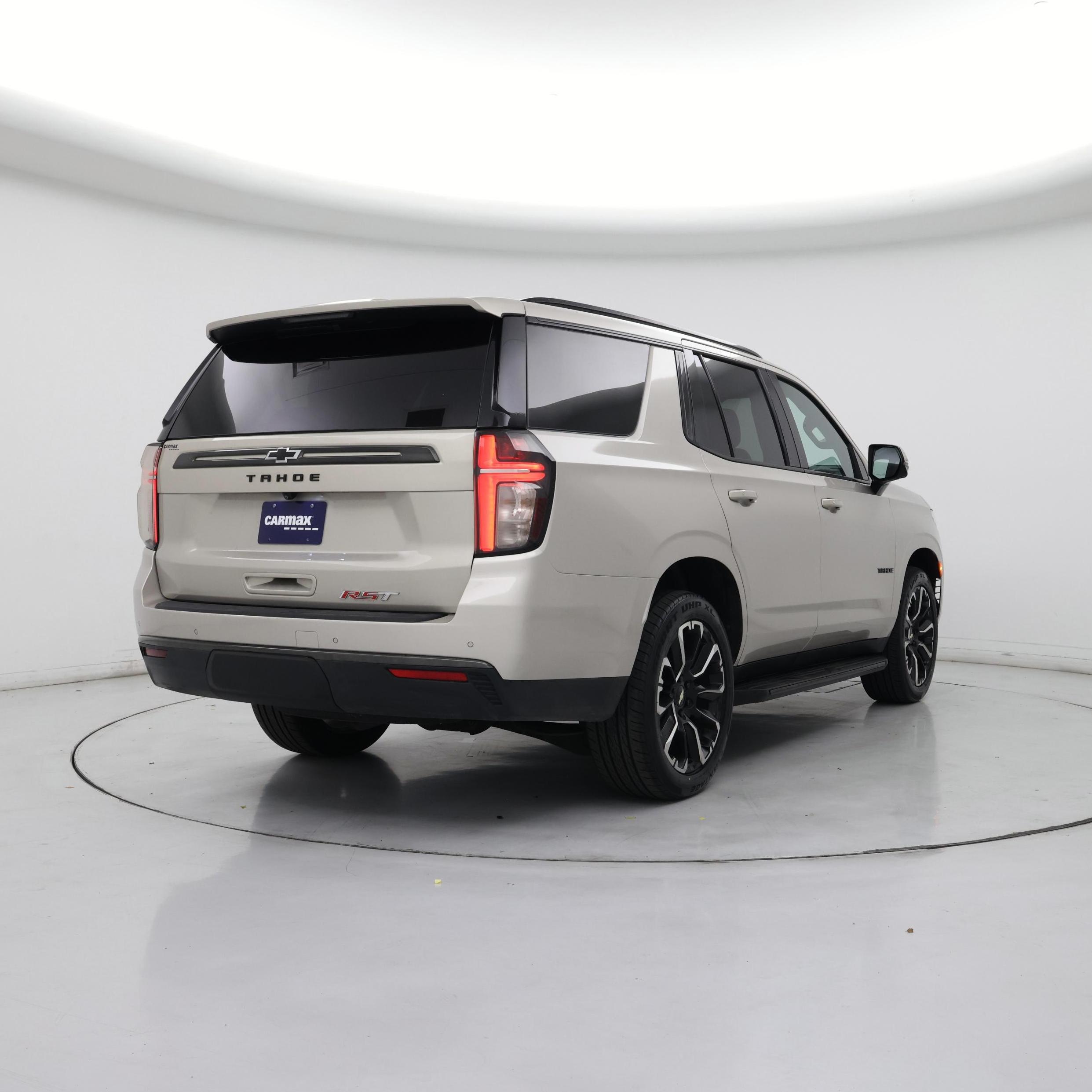 Thumbnail: 2022 Chevrolet Tahoe - 8
