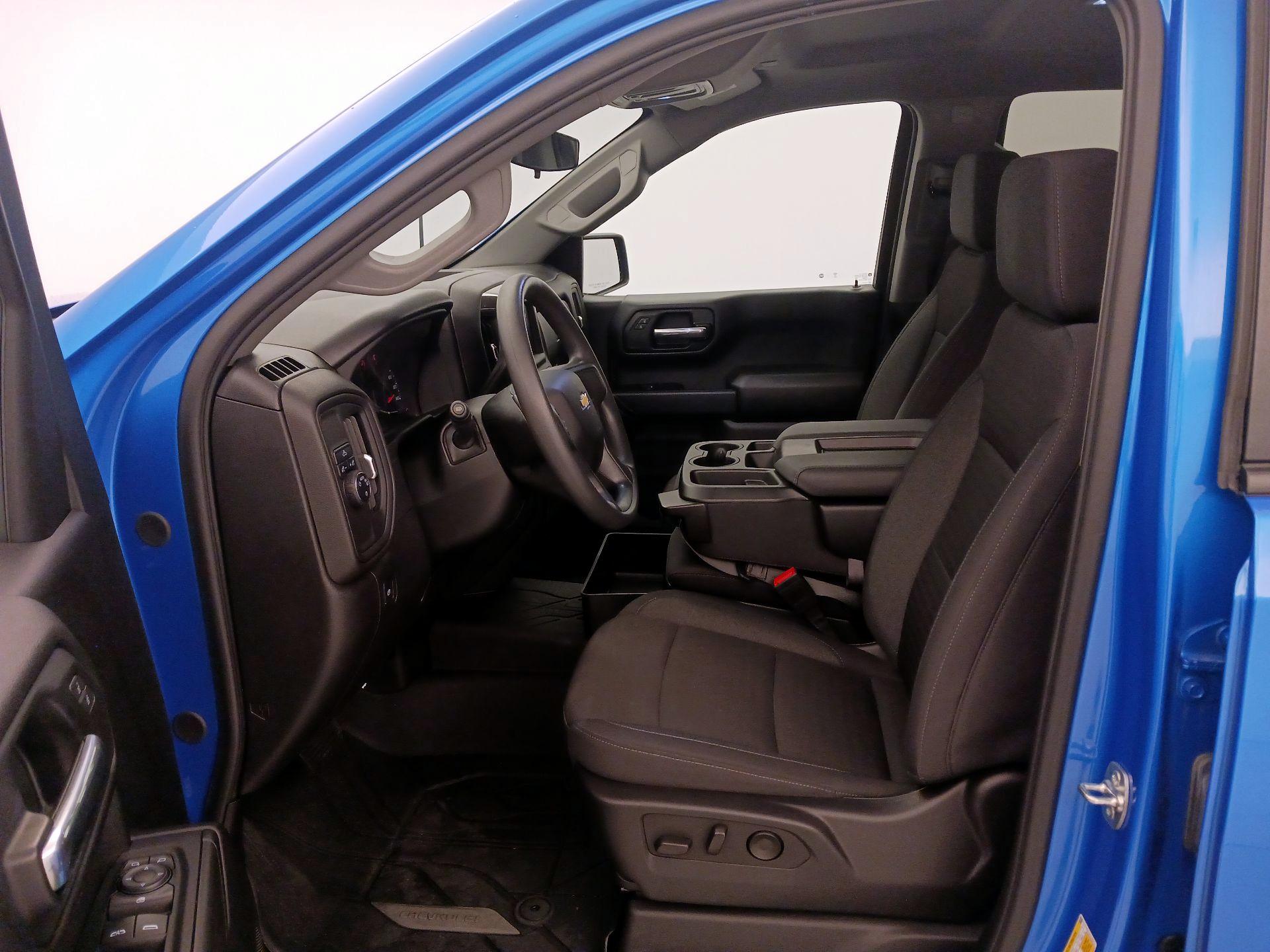 Thumbnail: 2025 Chevrolet Silverado 1500 - 11
