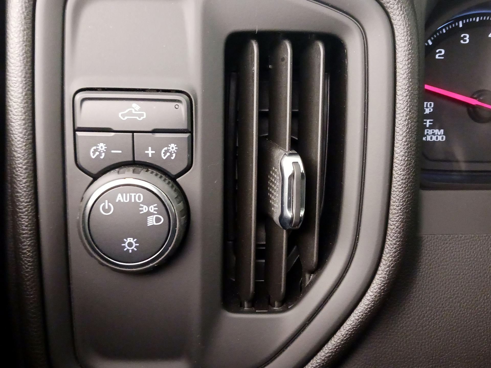 Thumbnail: 2025 Chevrolet Silverado 1500 - 13