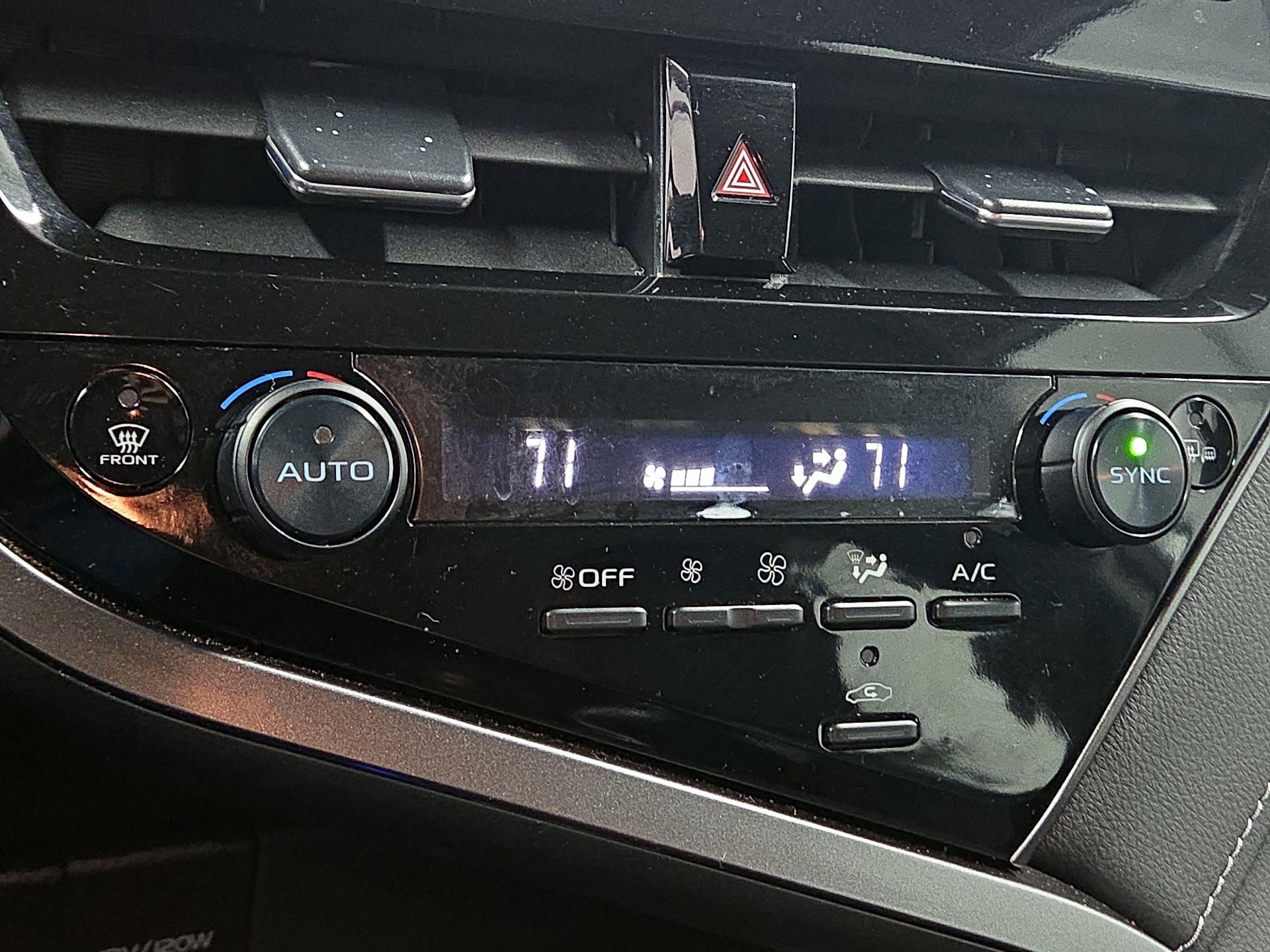 Thumbnail: 2024 Toyota Camry - 16