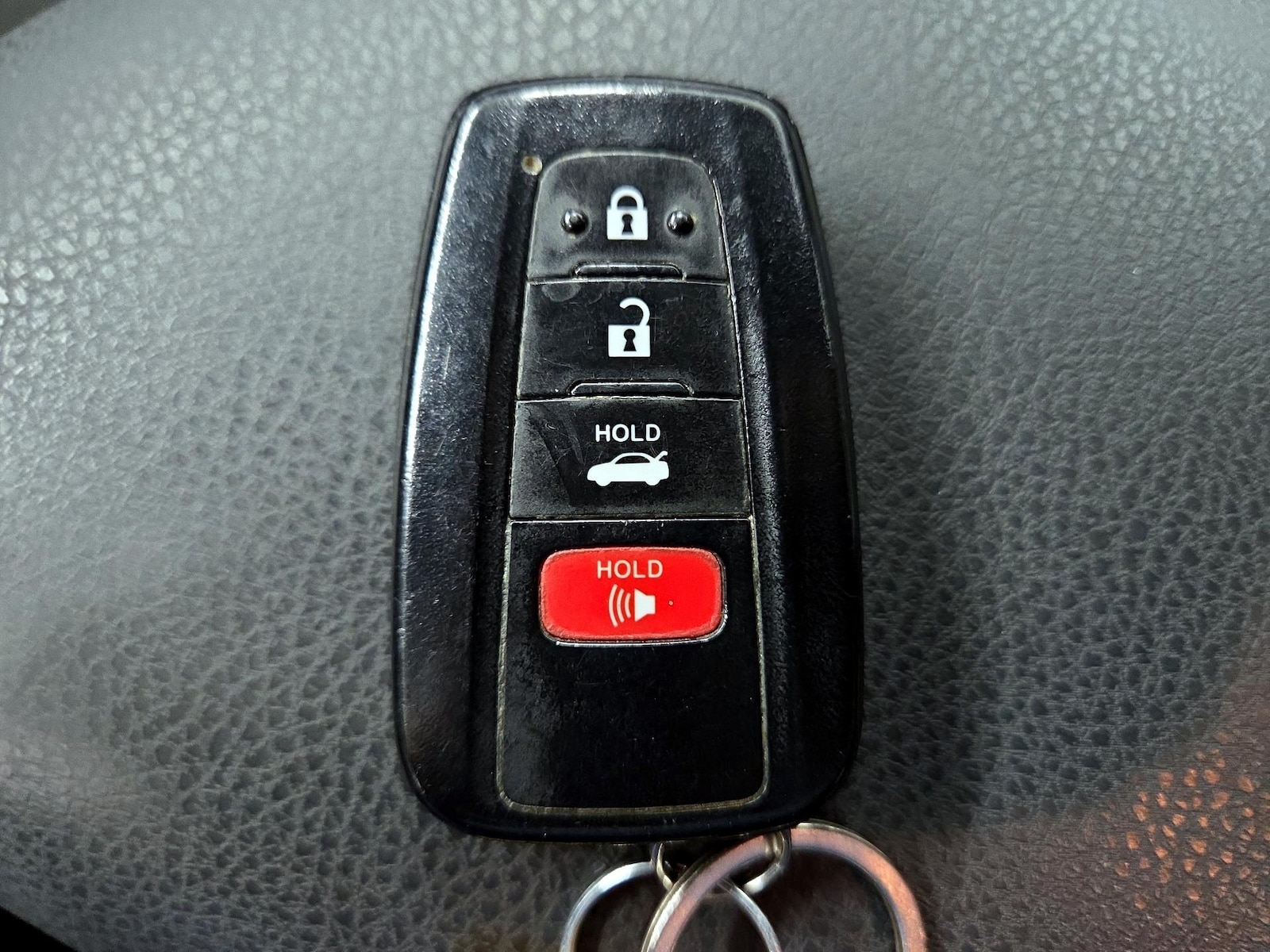 2024 Toyota Camry SE - Photo 23