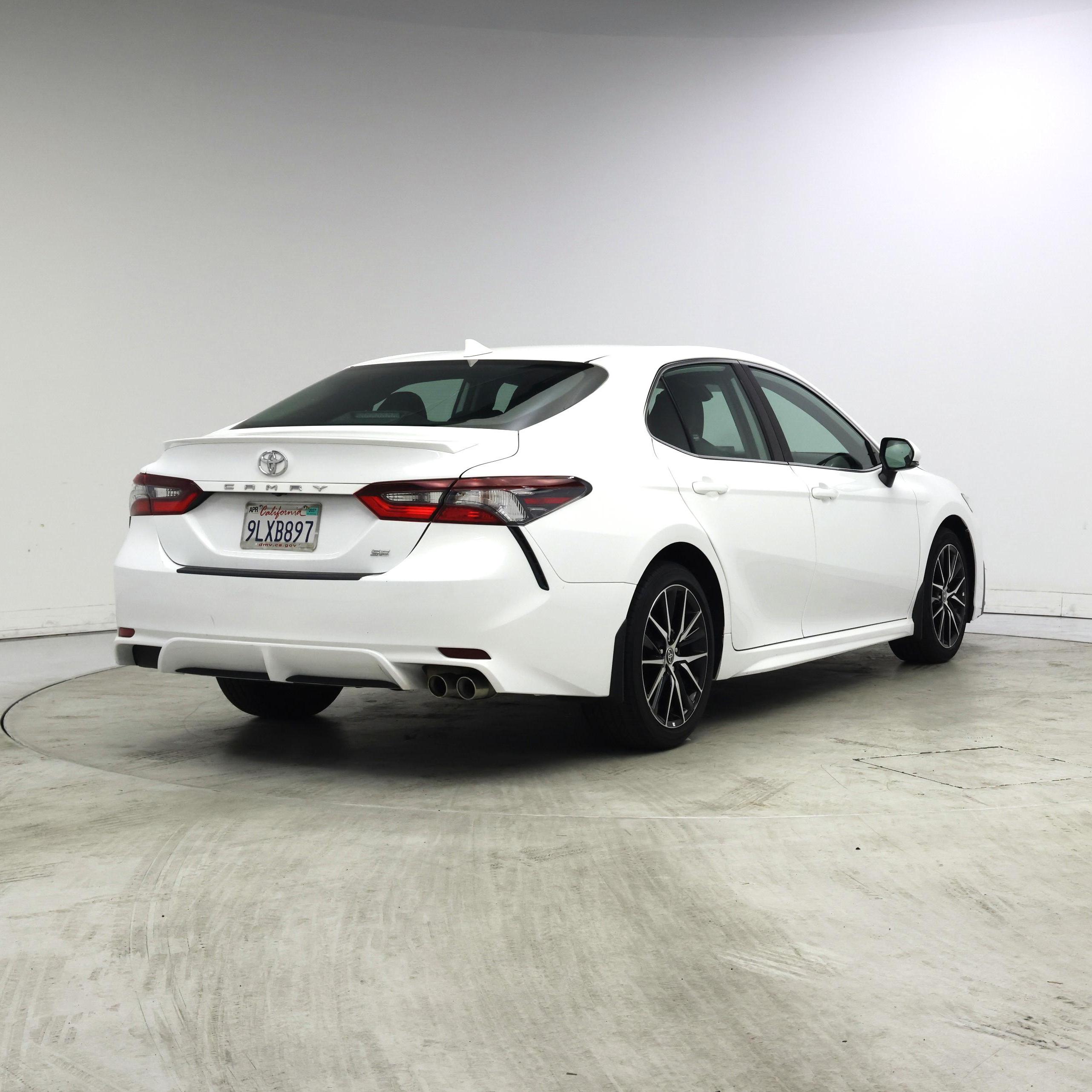 Thumbnail: 2024 Toyota Camry - 8