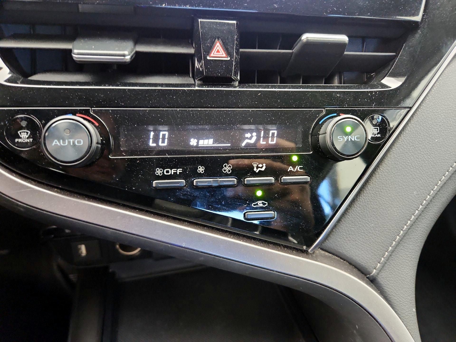 Thumbnail: 2023 Toyota Camry - 16