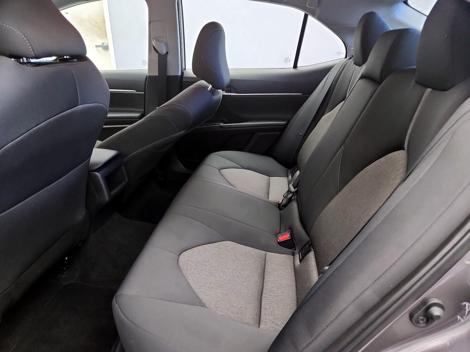 2023 Toyota Camry LE - Photo 20