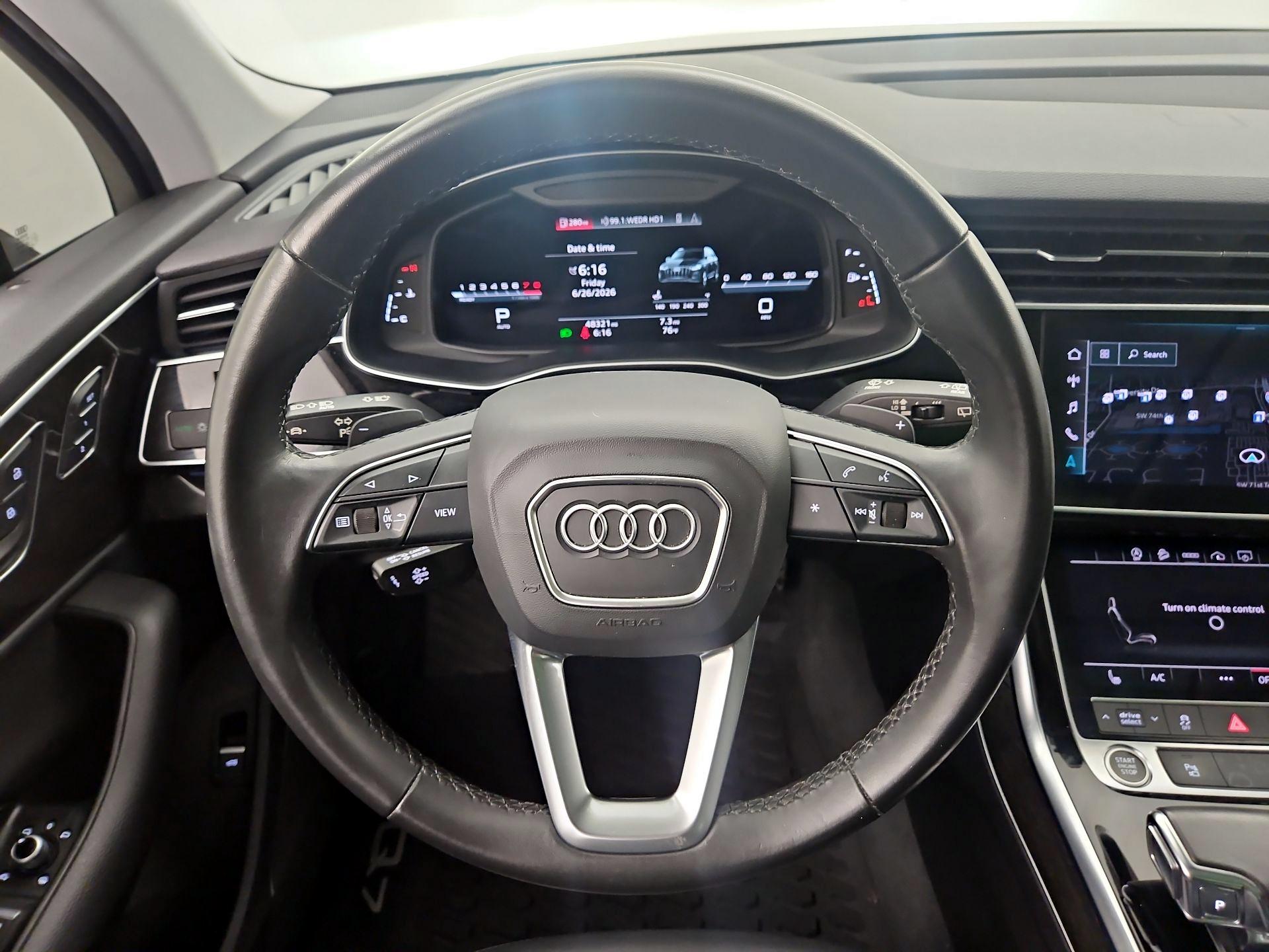 Thumbnail: 2022 Audi Q7 - 10