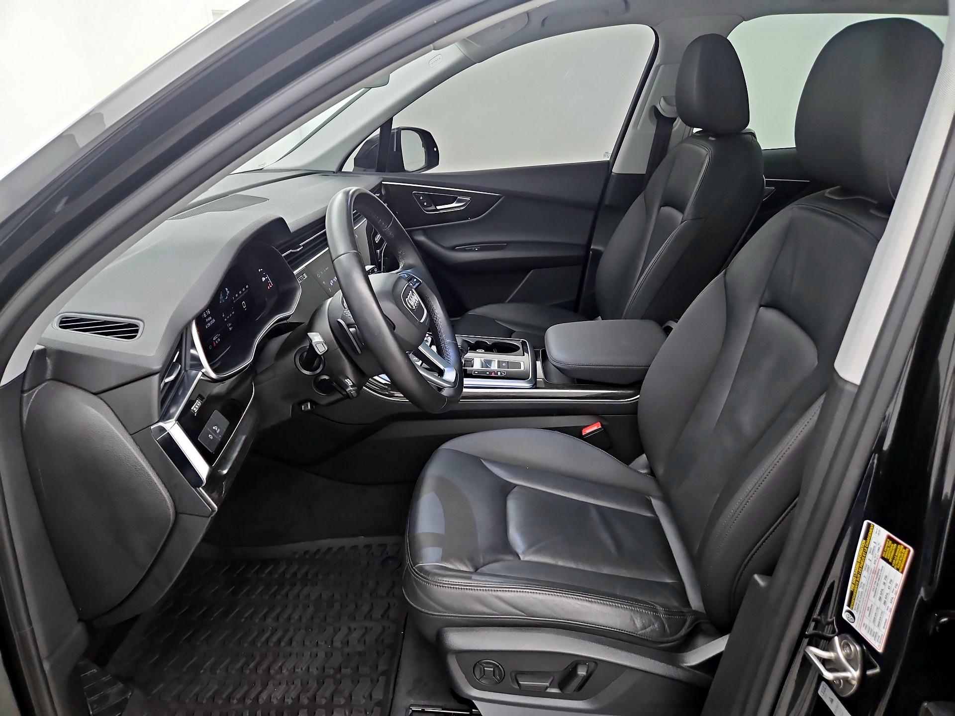 Thumbnail: 2022 Audi Q7 - 11