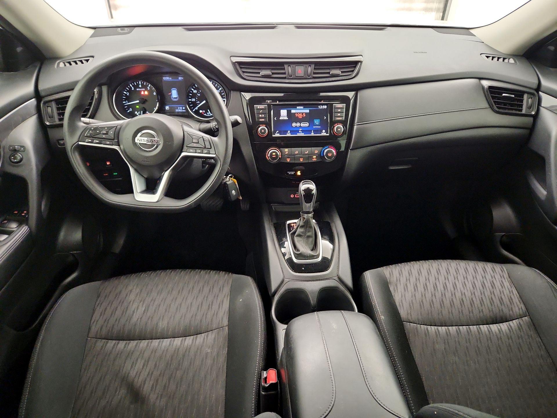 Thumbnail: 2020 Nissan Rogue - 9