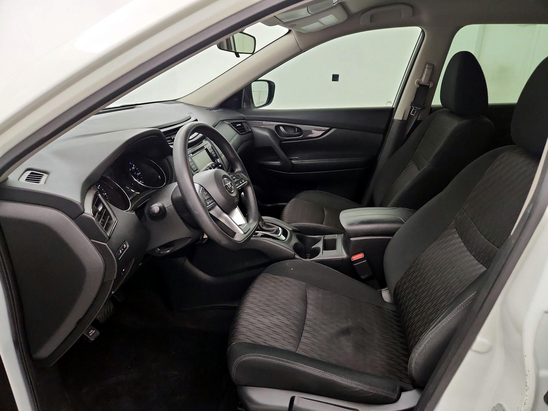Thumbnail: 2020 Nissan Rogue - 11