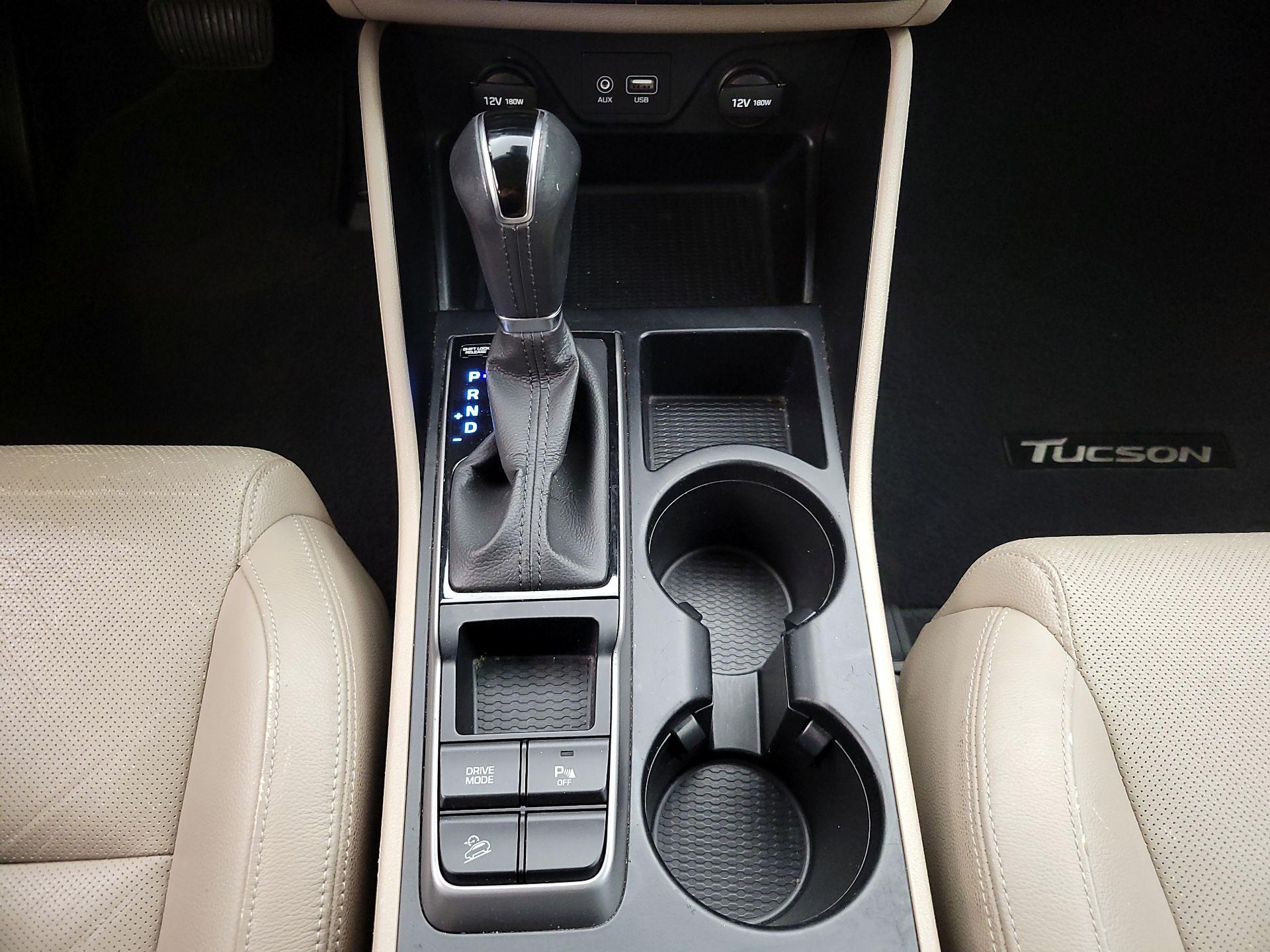 Thumbnail: 2016 Hyundai Tucson - 18