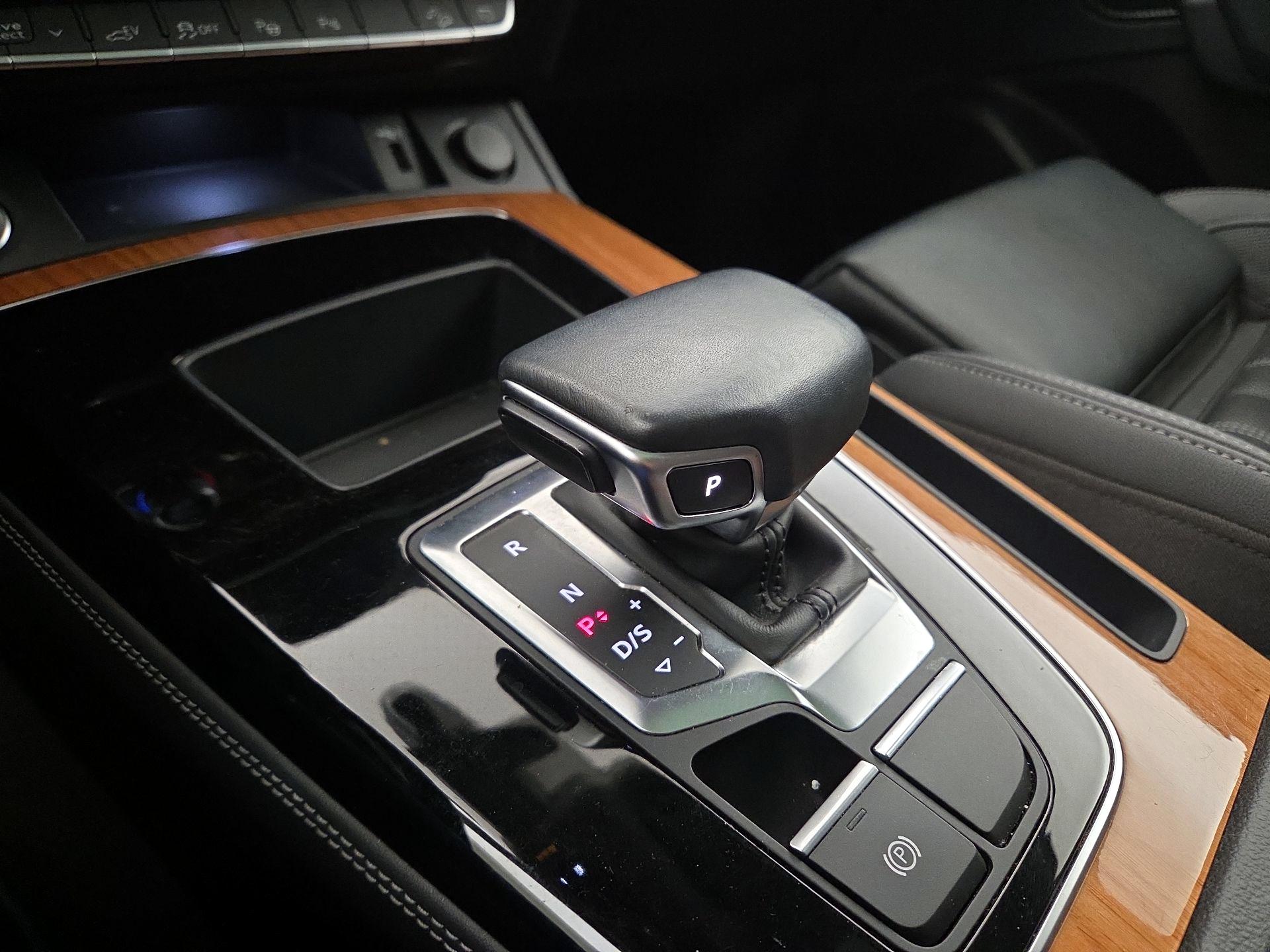 Thumbnail: 2021 Audi Q5 - 18